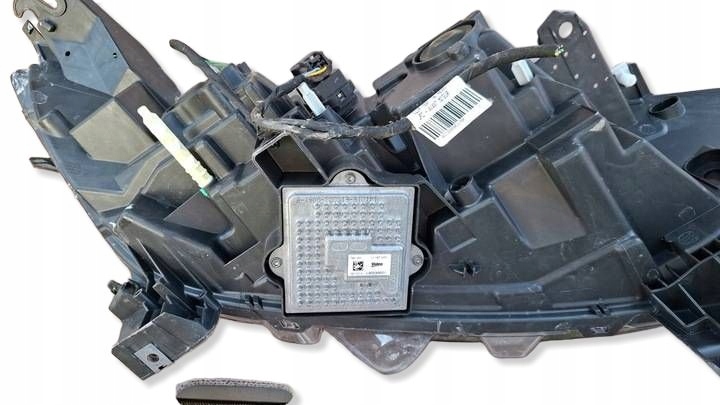 REFLEKTOR light front left RENAULT ESPACE V 260608372R as new