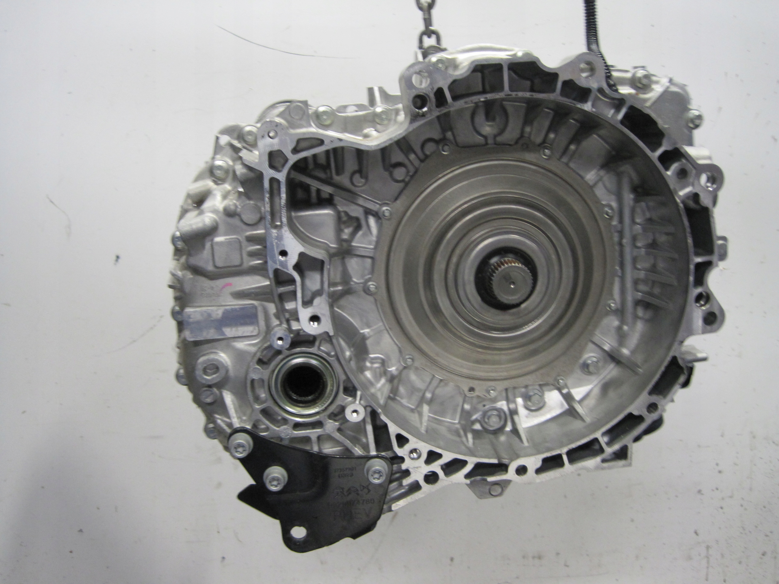 Getriebe PEUGEOT 5008 III 1,2HB 20F9D9