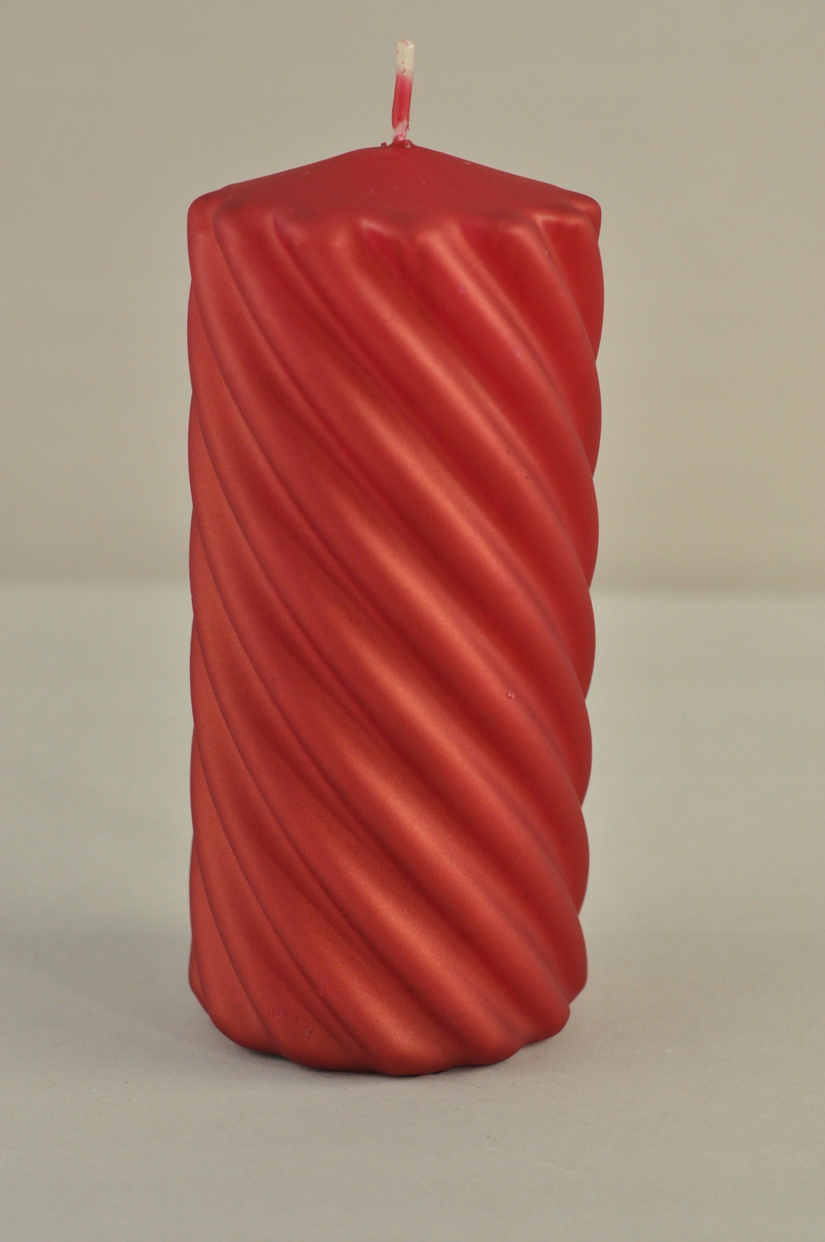 ŚWIECA CZERWONA ŚWIECZKA SPIRALA WYSOKA Skład inna