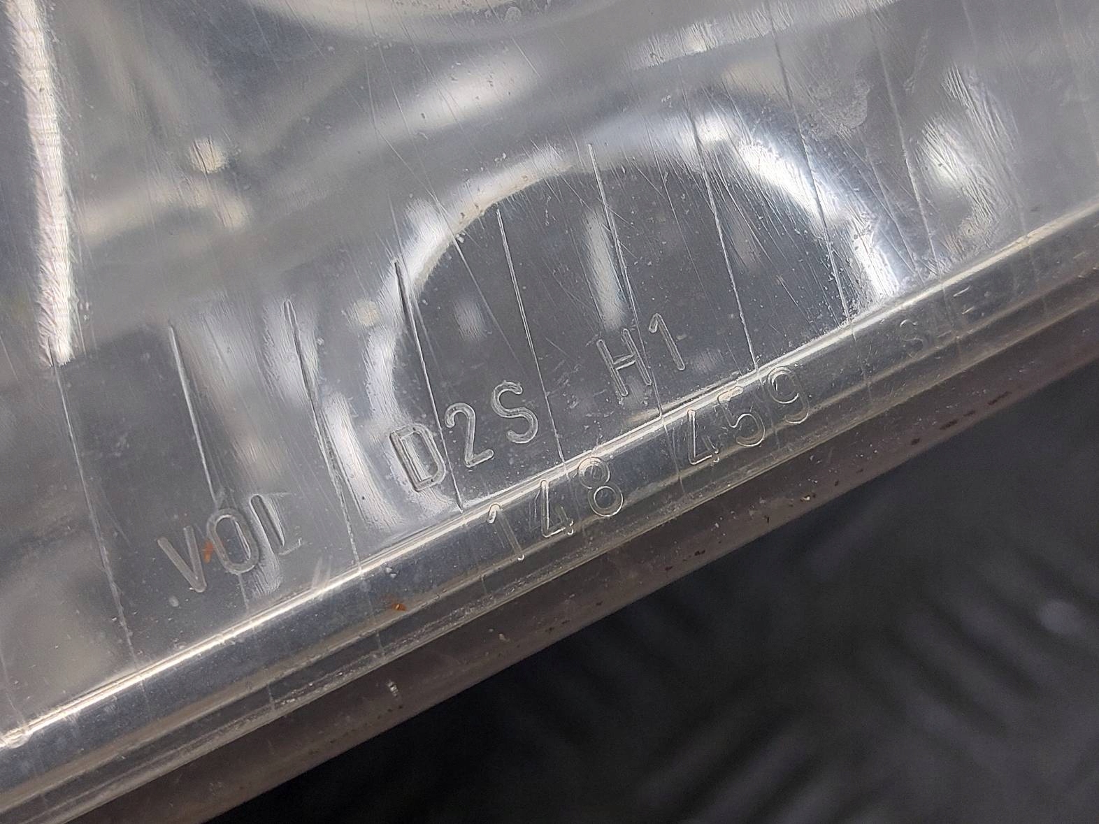 light left front AUDI A6 C5 HELLA