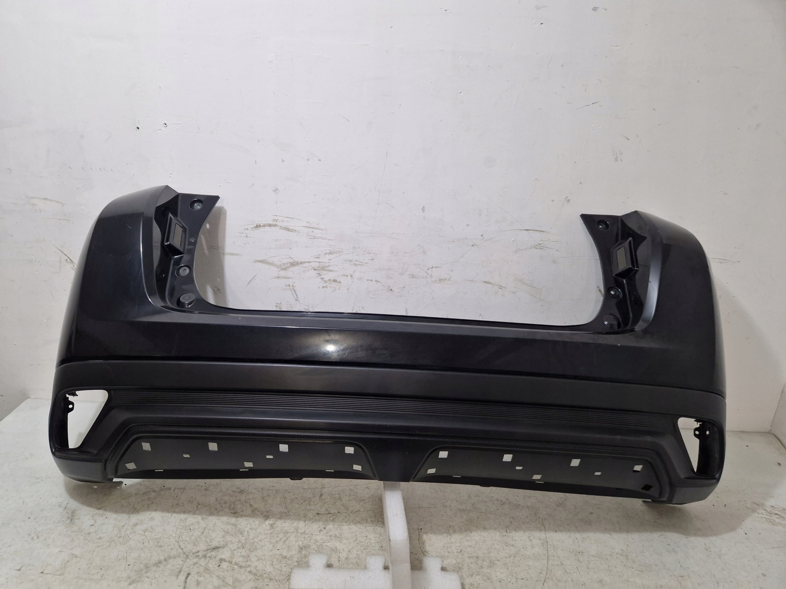 MITSUBISHI ECLIPSE CROSS GK 2017 - 2021 bumper rear part 6410D029ZZ
