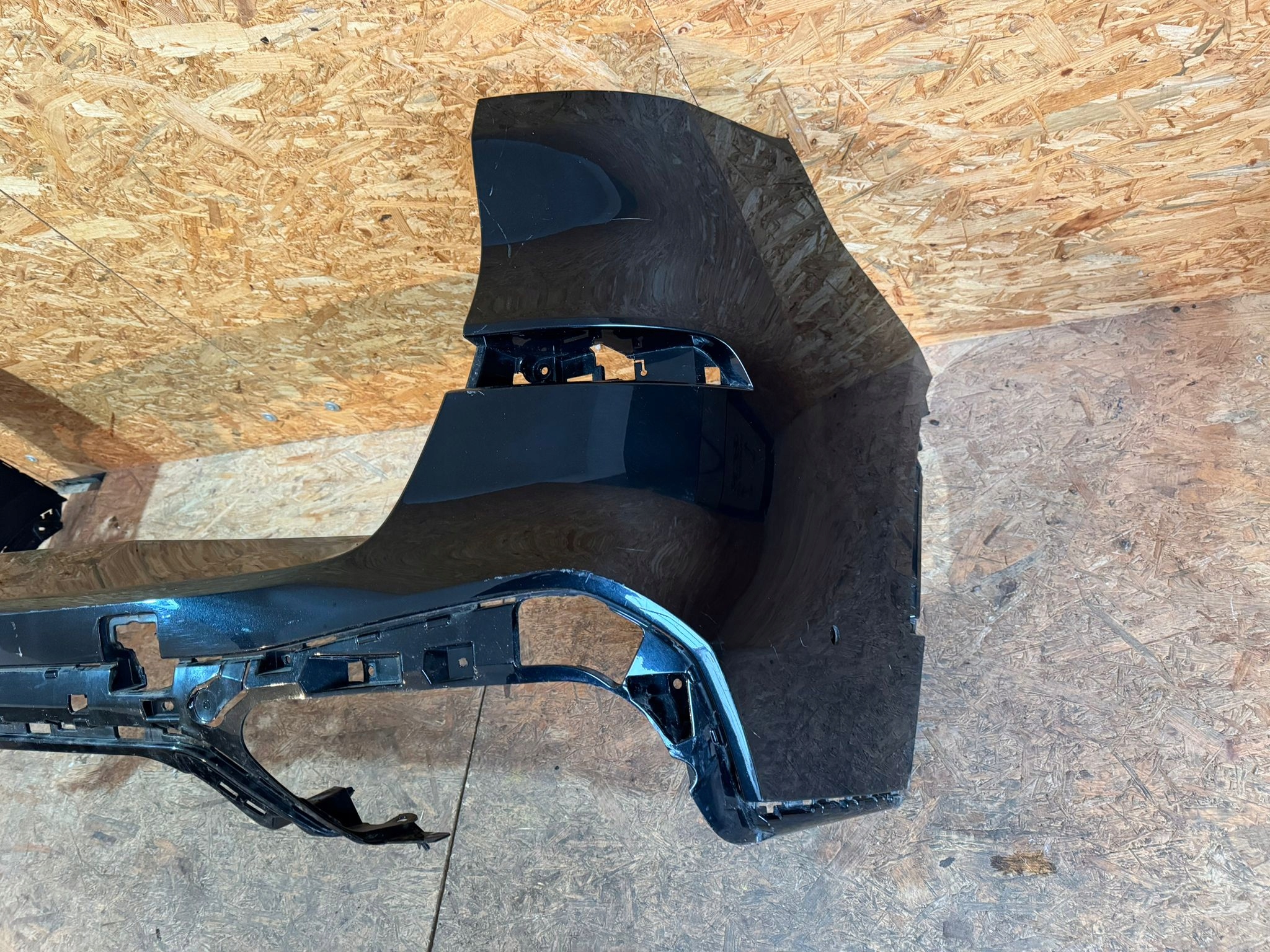 Oryginalny zderzak tył BMW X5 G05 M-Pakiet (2018-) 5112-8069240 Numer katalogowy części x5..996600555.VVV55...222