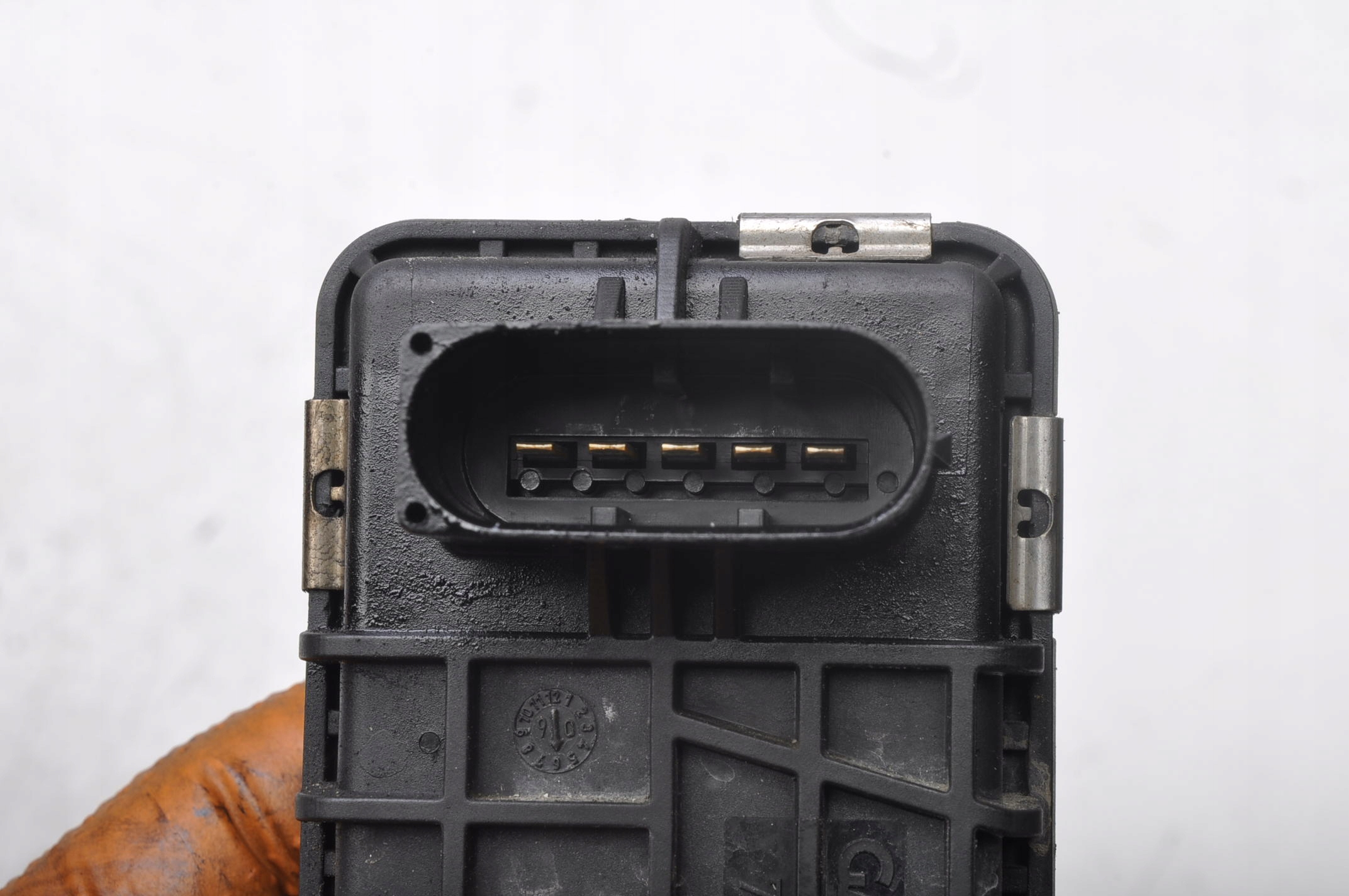 VOLVO V70 II STEROWNIK NASTAWNIK TURBINY 6NW009228 730314 G-35 Numer katalogowy części 6NW009228