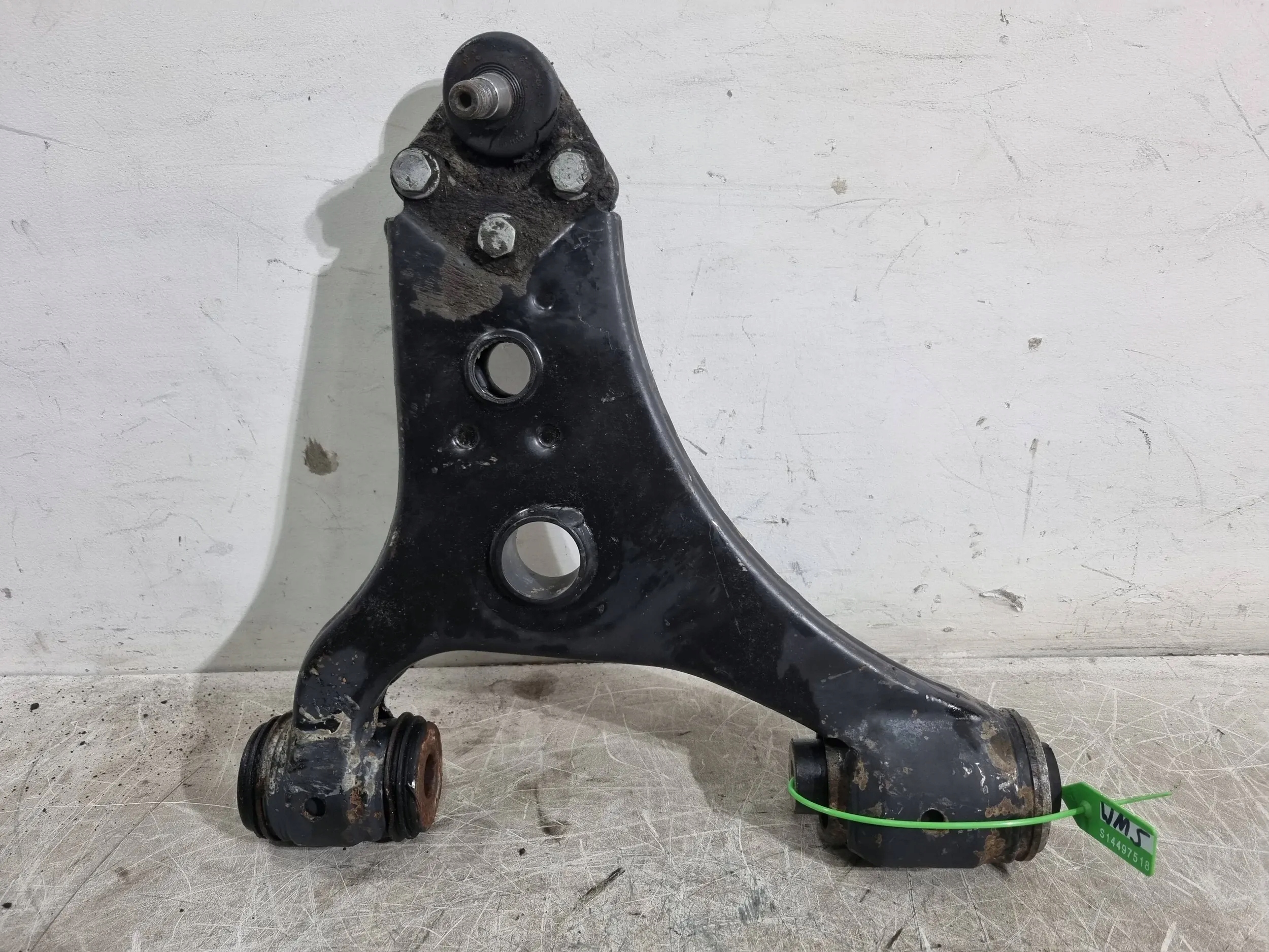 arm left front A1693300307 MERCEDES A-KLASA W169 W245