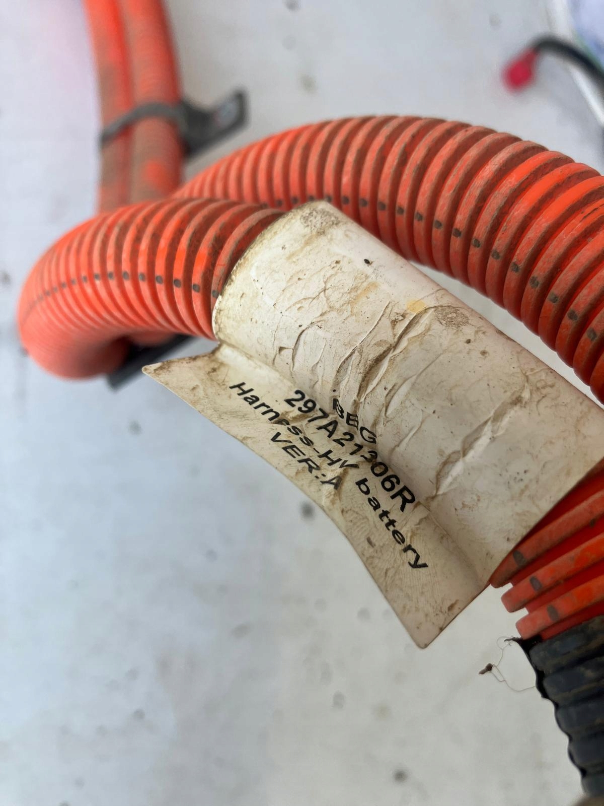 prijenos KABEL BATERII DACIA SPRING 297A21306R