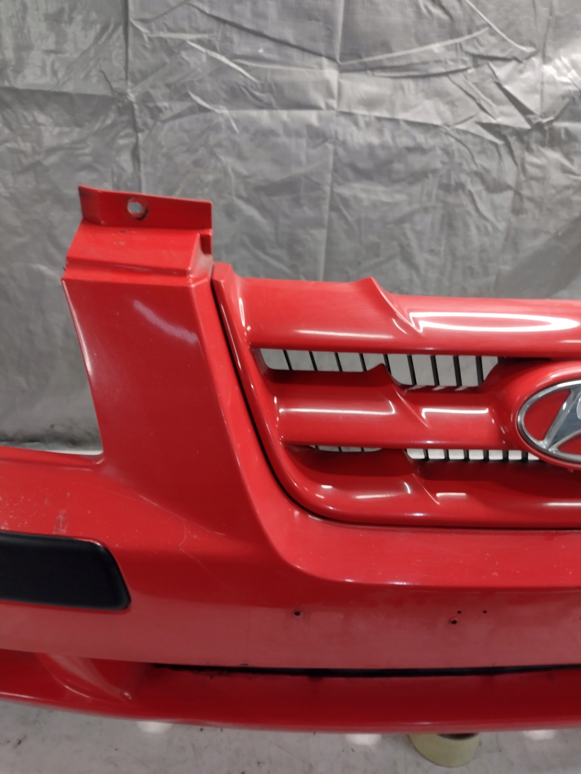 Frontstoßstange Hyundai Matrix k: Cardinal Red (PU)