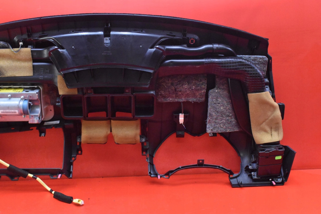 dashboard instrument panel console cockpit airbag EU TOYOTA AURIS 1 and 06-09