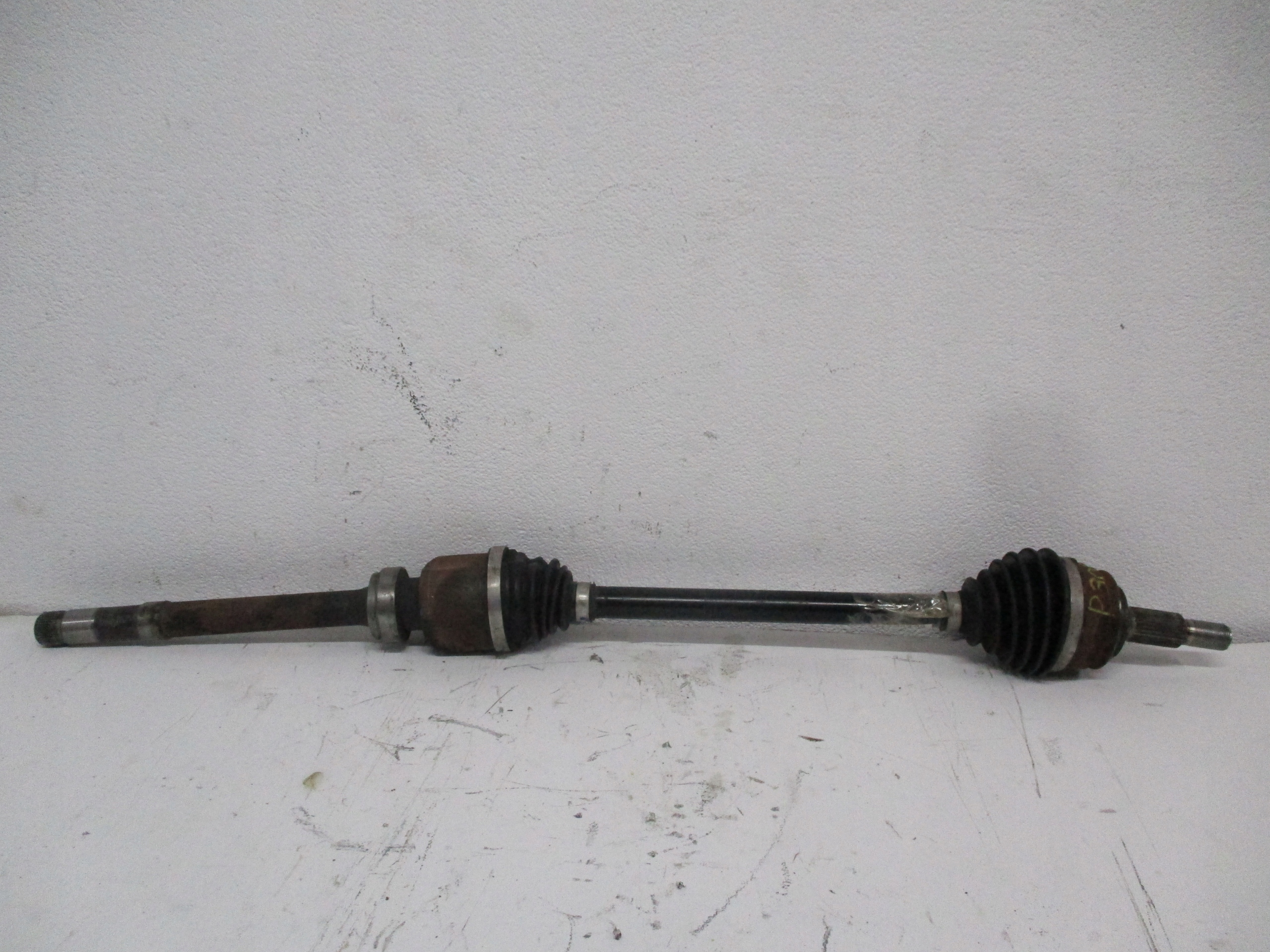 semi-axis right PEUGEOT 3008 II 9811176780