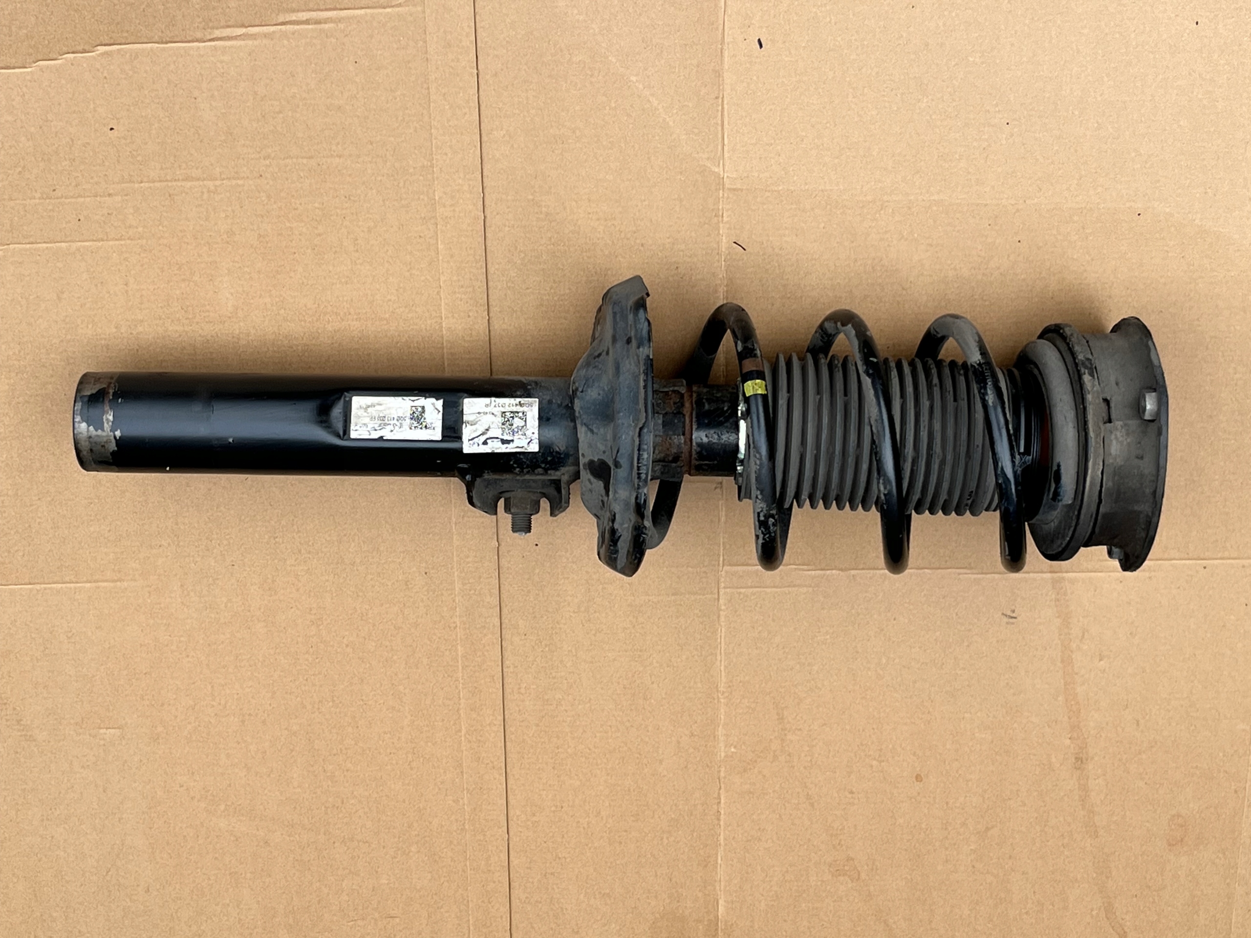 Amortyzator przedni prawy Skoda Octavia III VRS 2.0TDI 5Q0413031FP