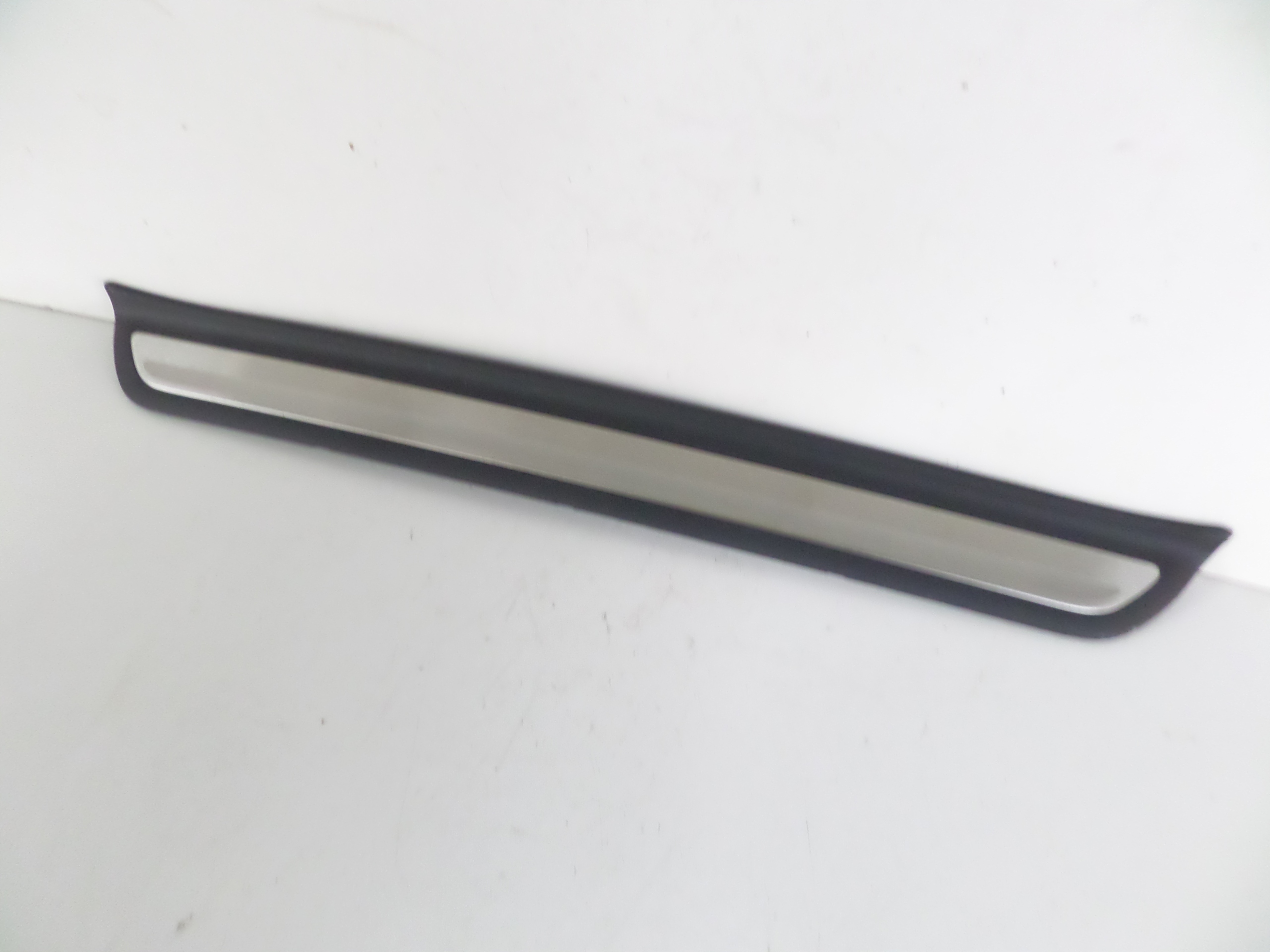 cap moulding threshold right KIA CEED III 18