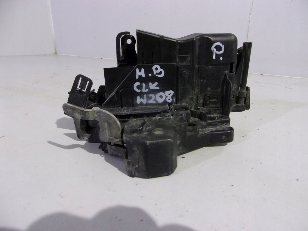 Mercedes CLK W208 lock right