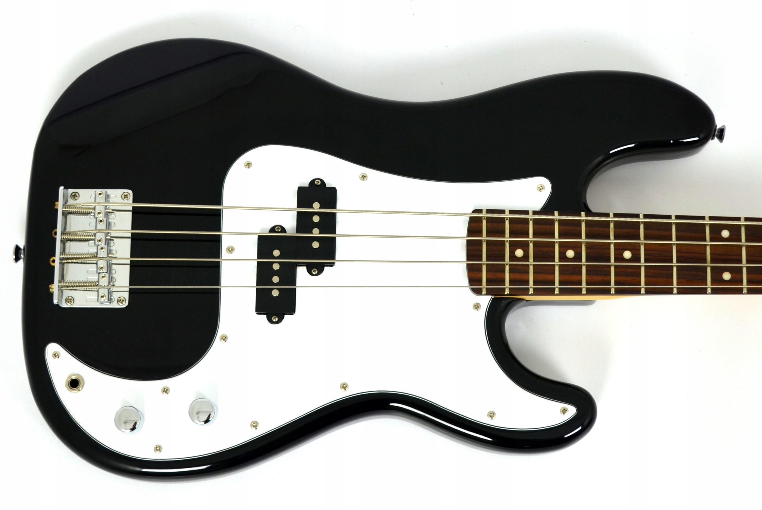 Raven IPB 100 BK gitara basowa precission Kod producenta IPB 100 BK