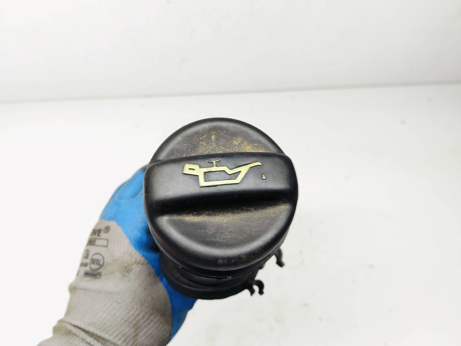 pipe tanks oil VOLVO V50 2.0D 9654733980