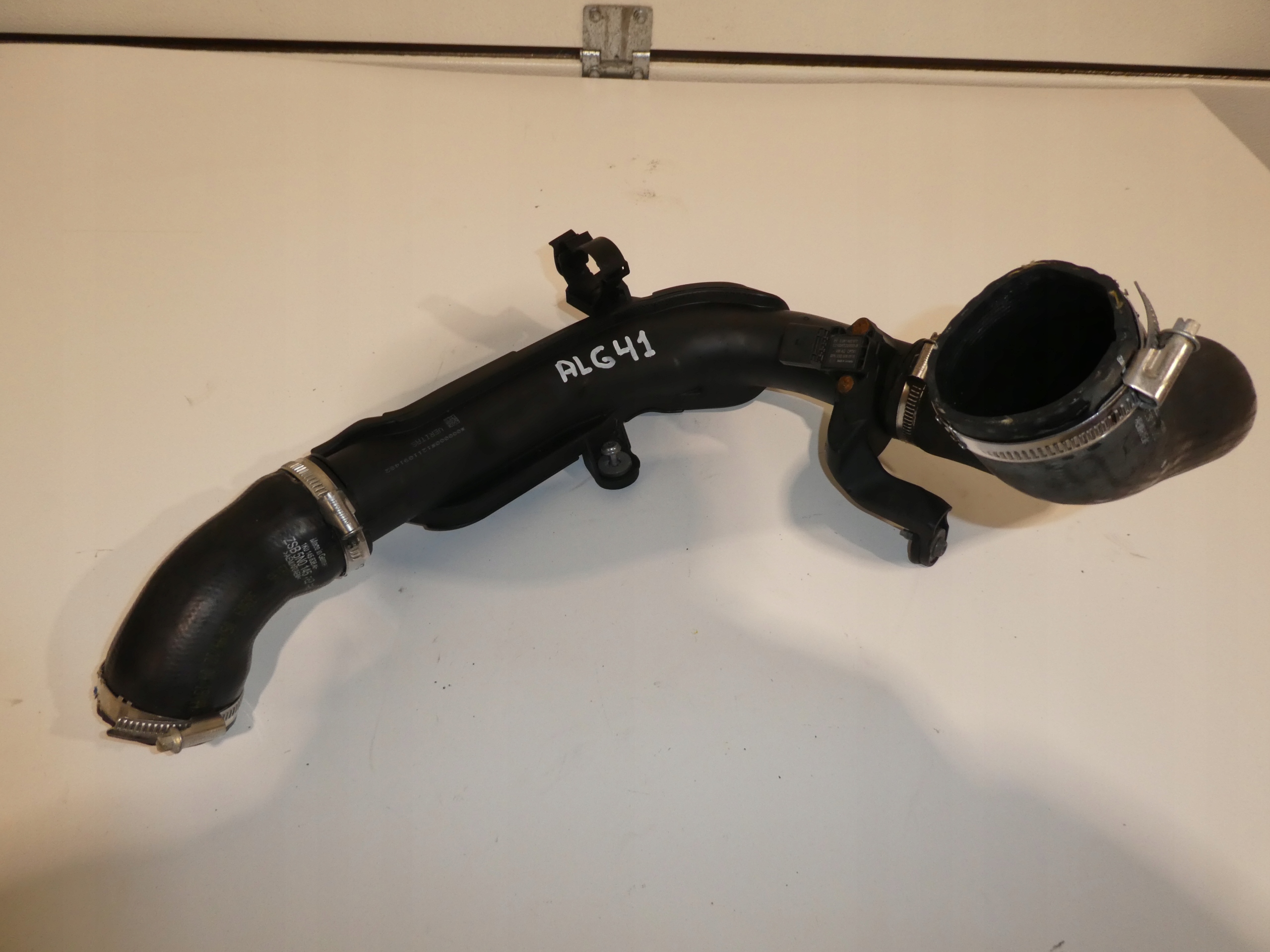 VW SEAT SKODA pipe air 1K0145770AE