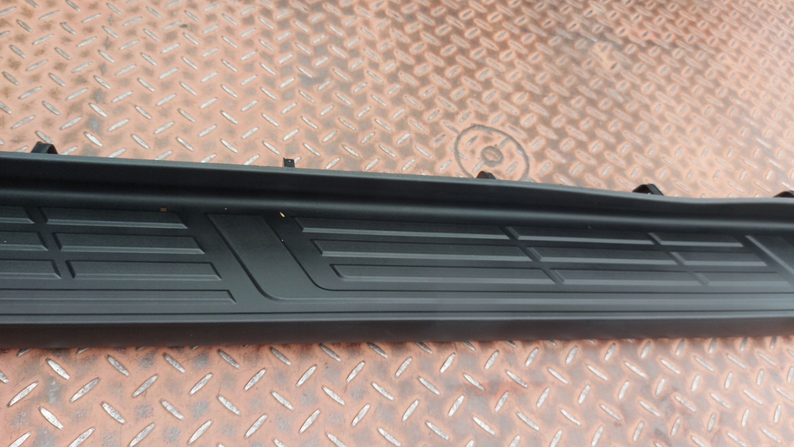 STOPINIE STOPIEN threshold left TOYOTA HILUX VIII 15