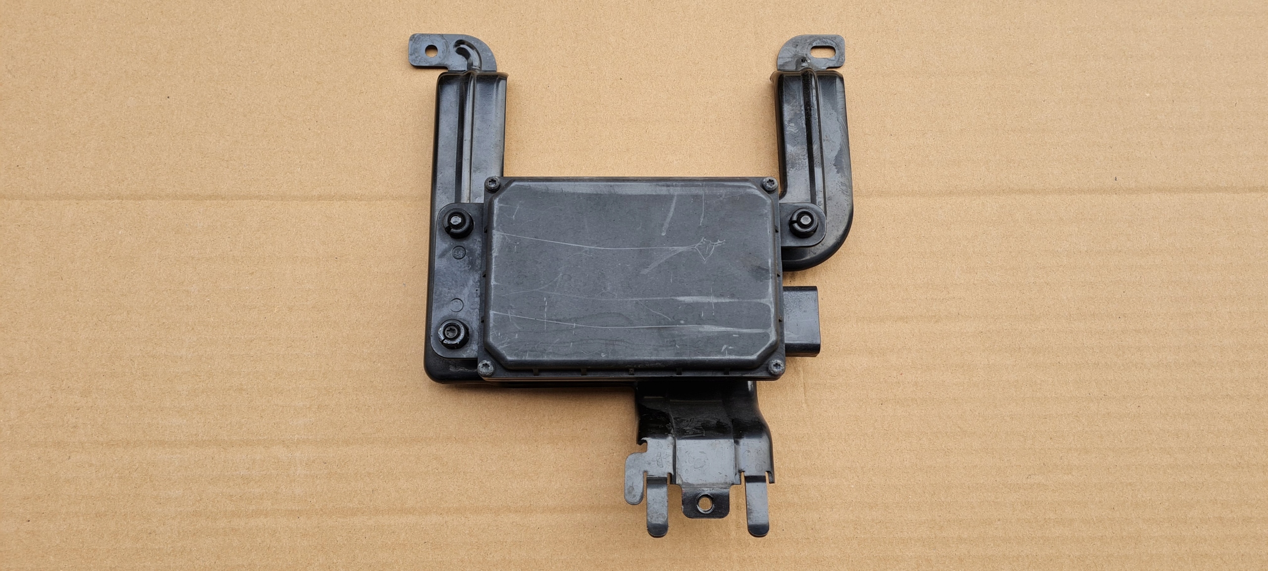 OPEL ZAFIRA C INSIGNIA B RADAR DISTRONIC SENSOR