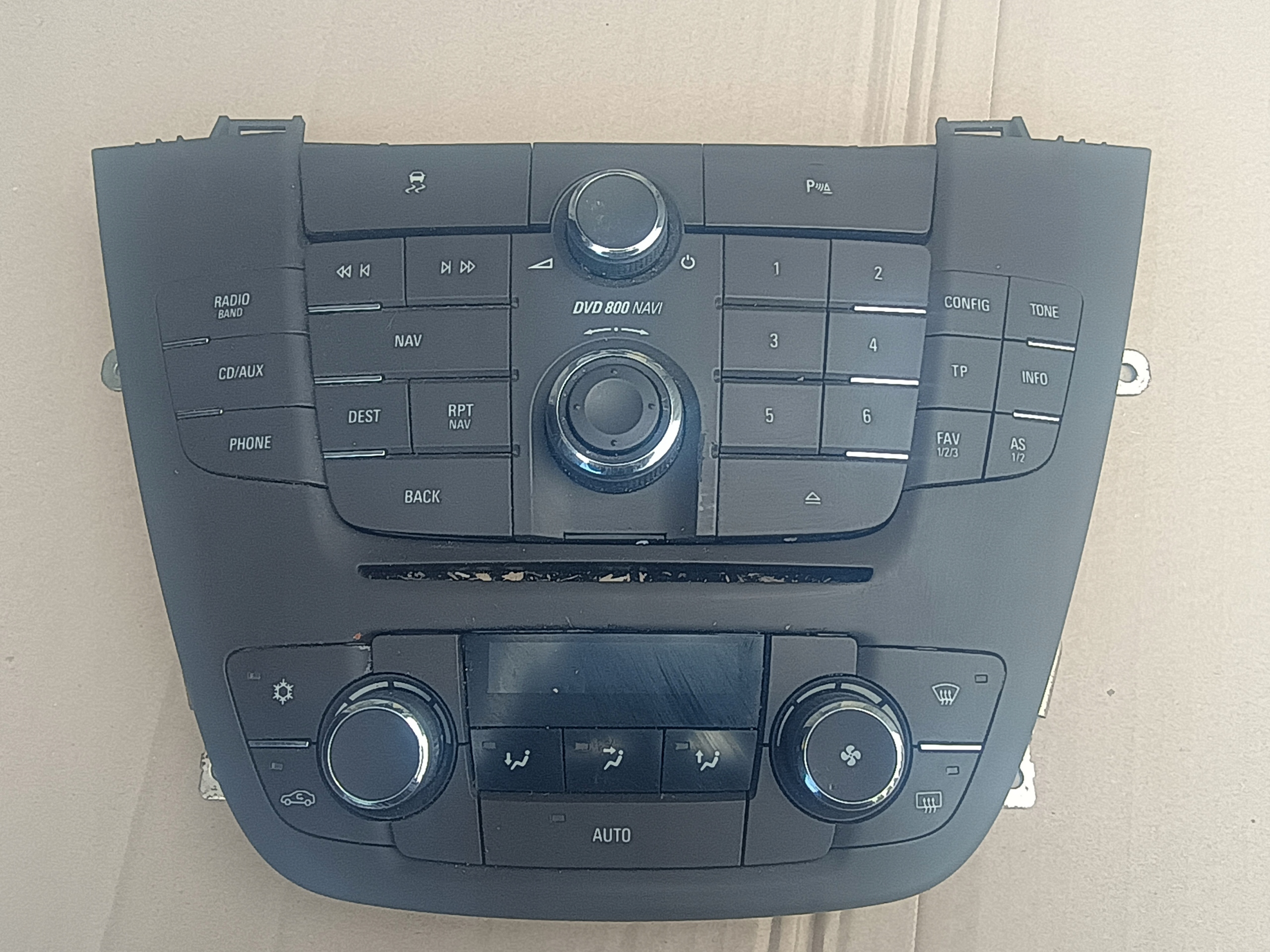 PANEL RADIA KLIMATYZACJI13277863 OPEL INSIGNIA A