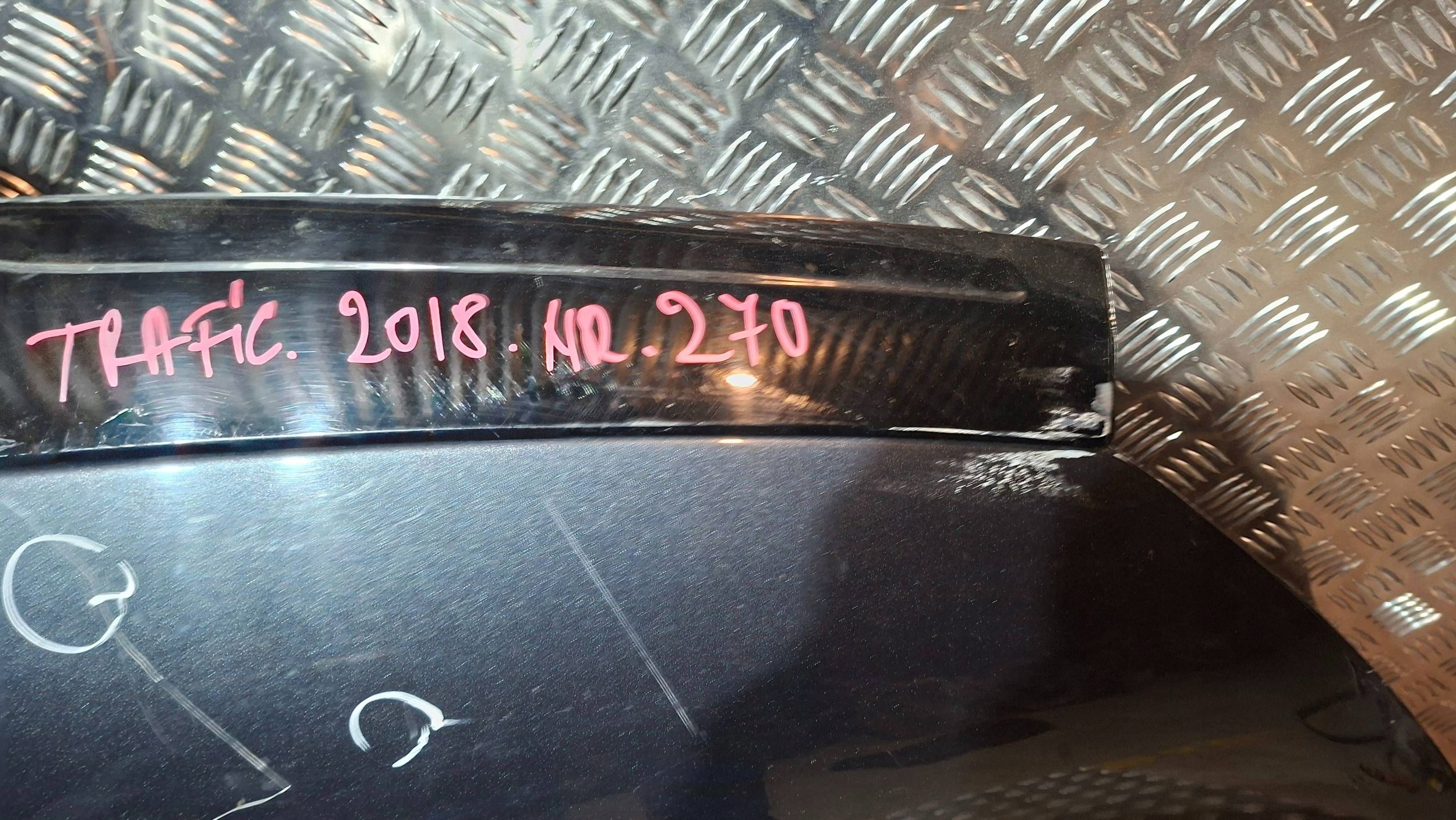 bonnet front RENAULT TRAFIC III 2014-2021