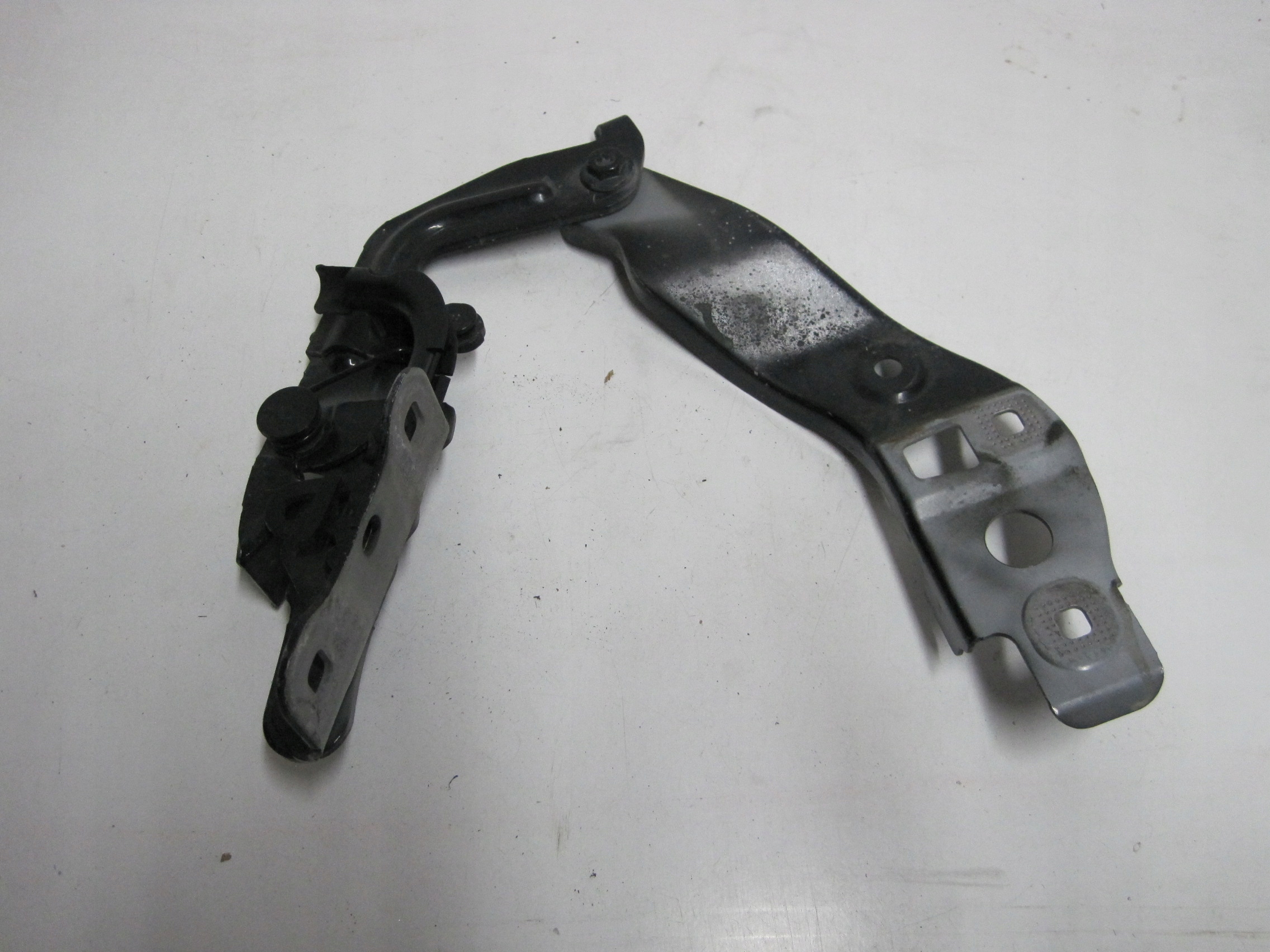 ZAWIAS ZAWIASY MASKI MERCEDES GLB 247 A1778801200 A1778801100 Typ samochodu Samochody osobowe