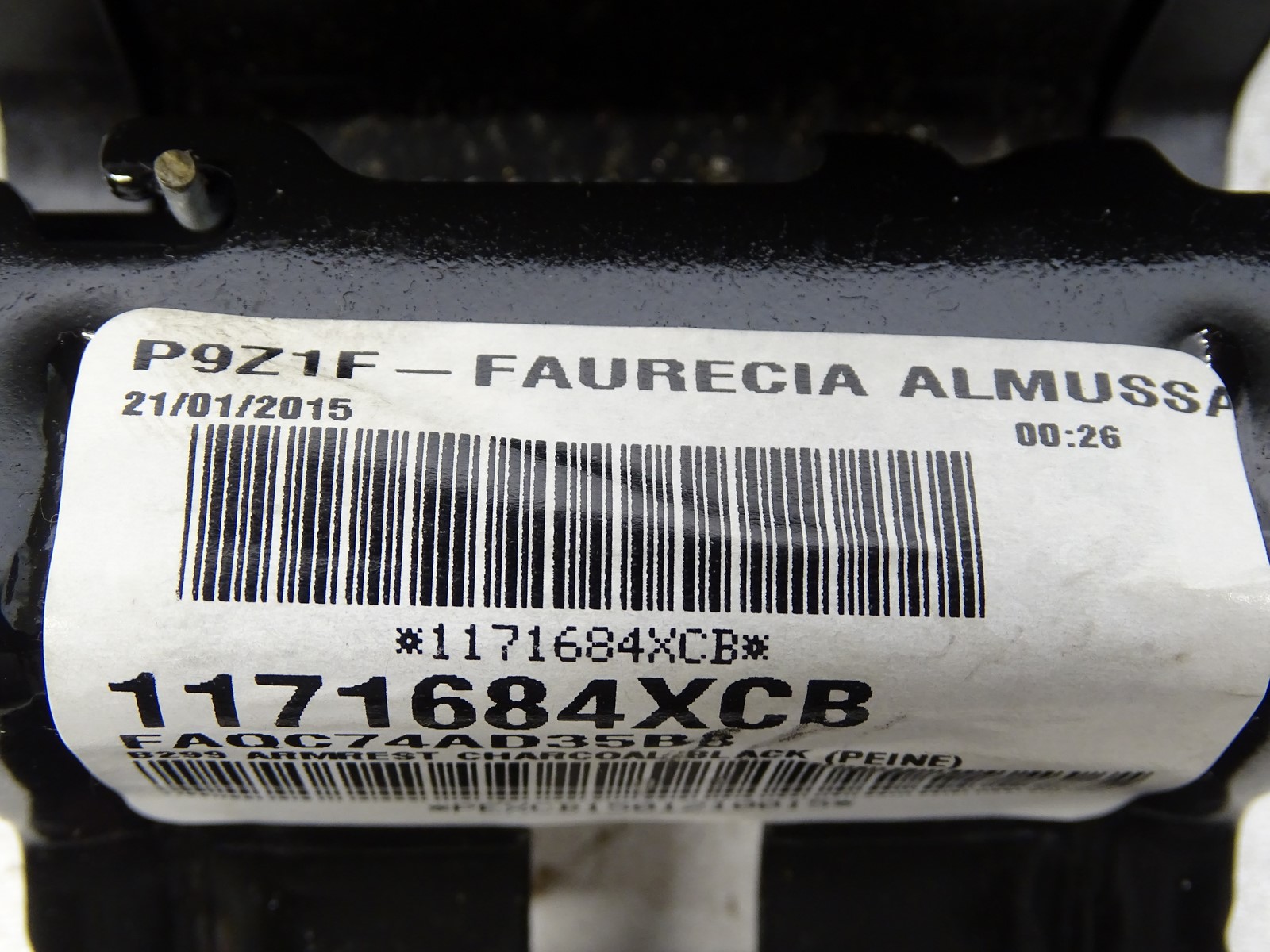 armrest central TUNELU FORD FIESTA MK7 1171684XCB