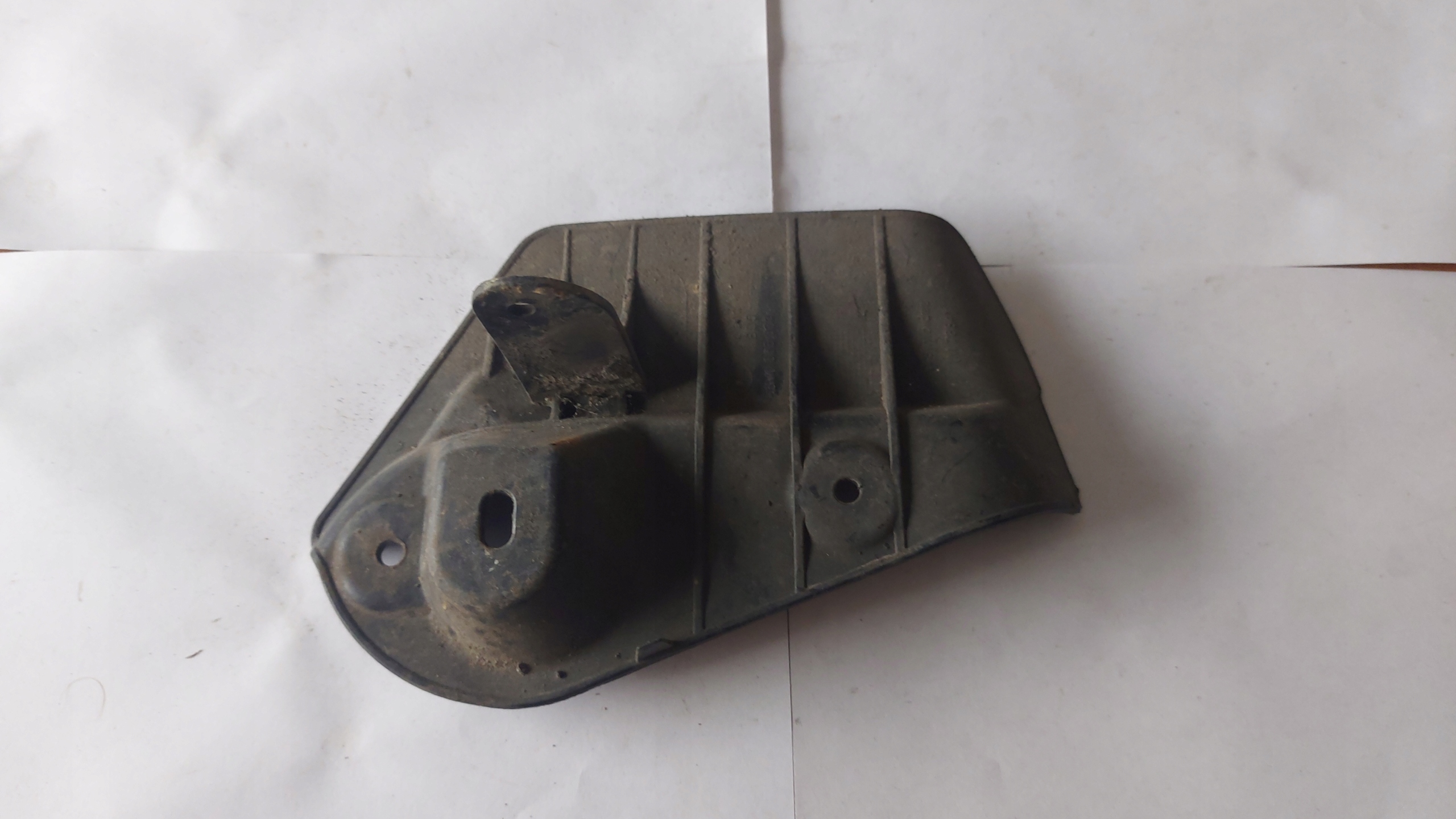 mudguard flap NADKOLA right front SKODA AUDI A6