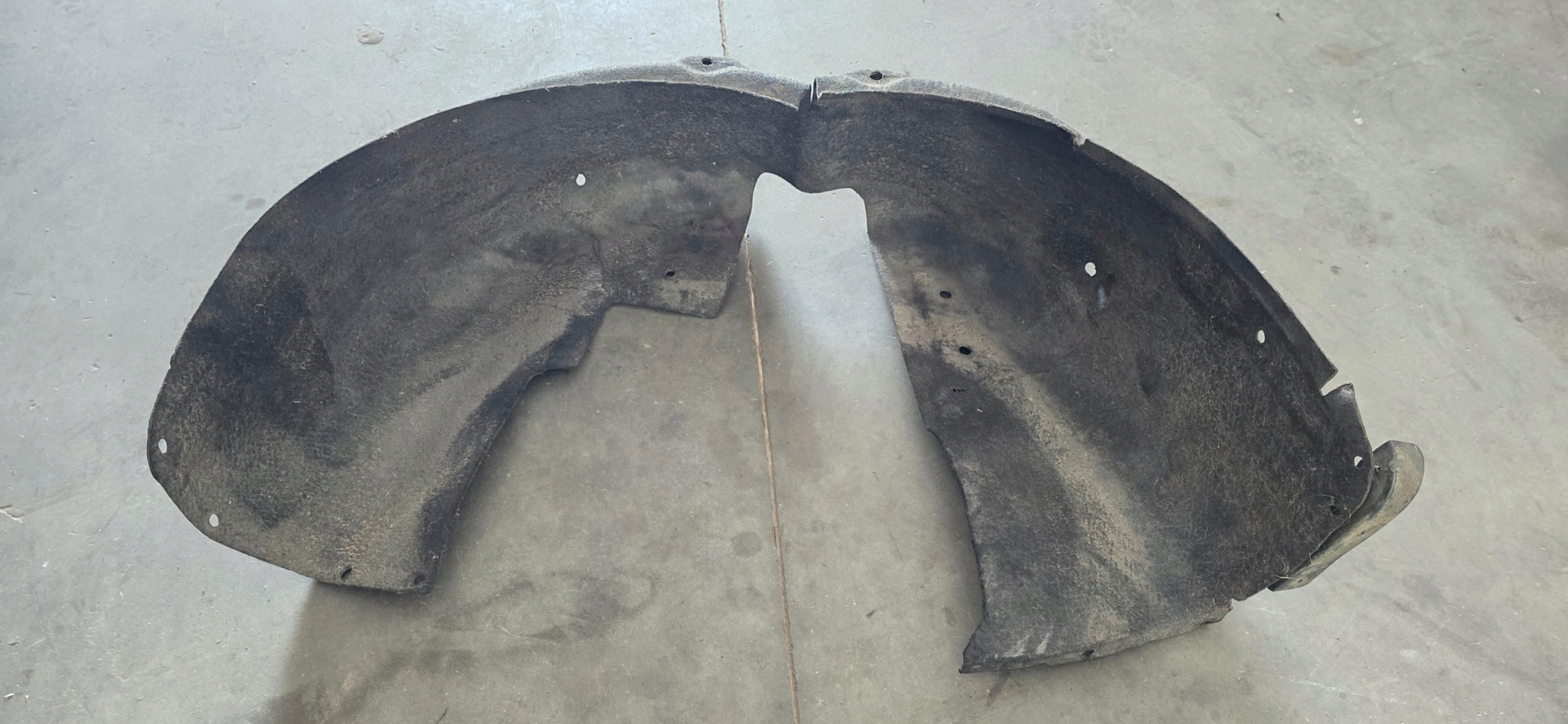 подкрылки левый задний tesla MODEL S P85 2015R