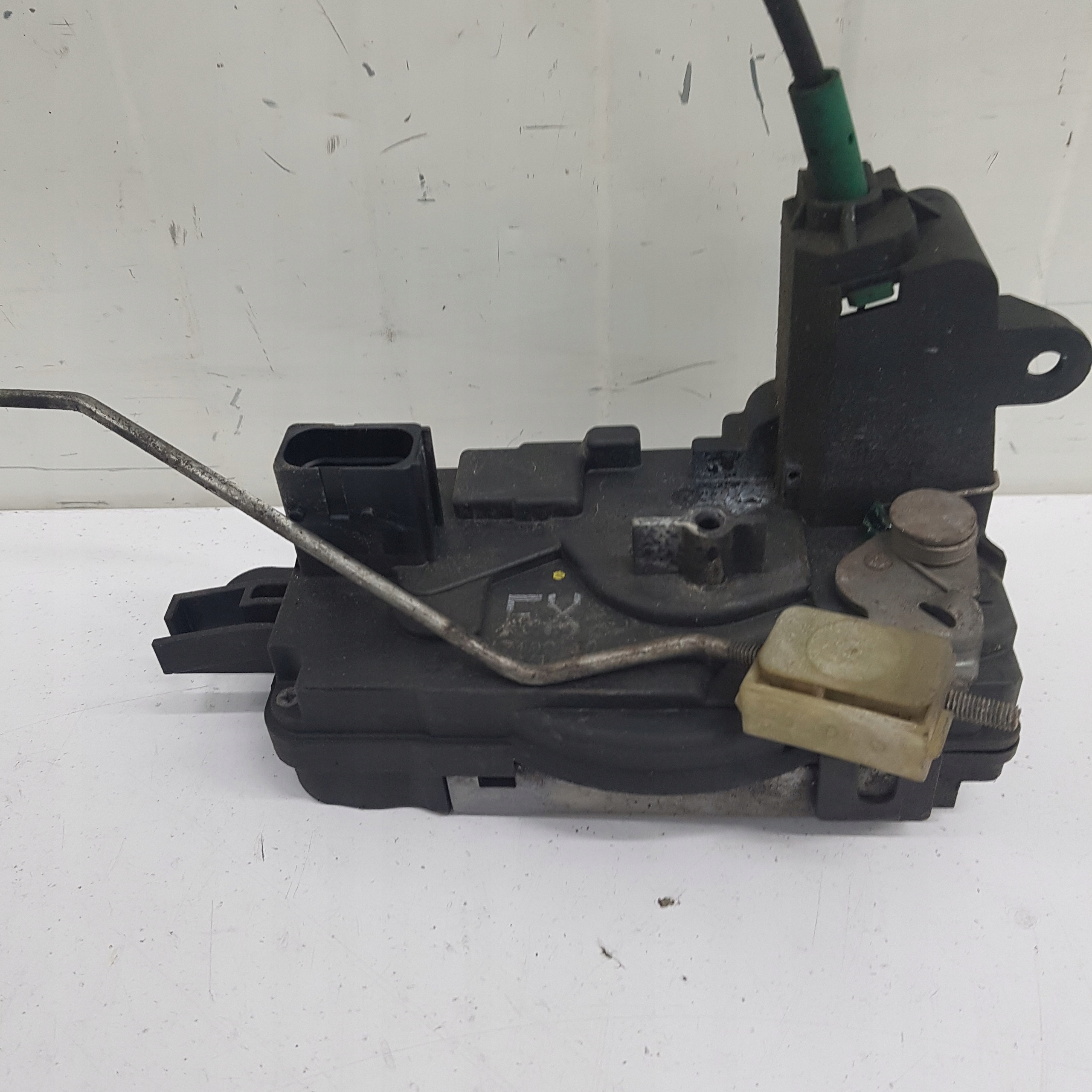 lock door right front OPEL ASTRA H 5 PIN
