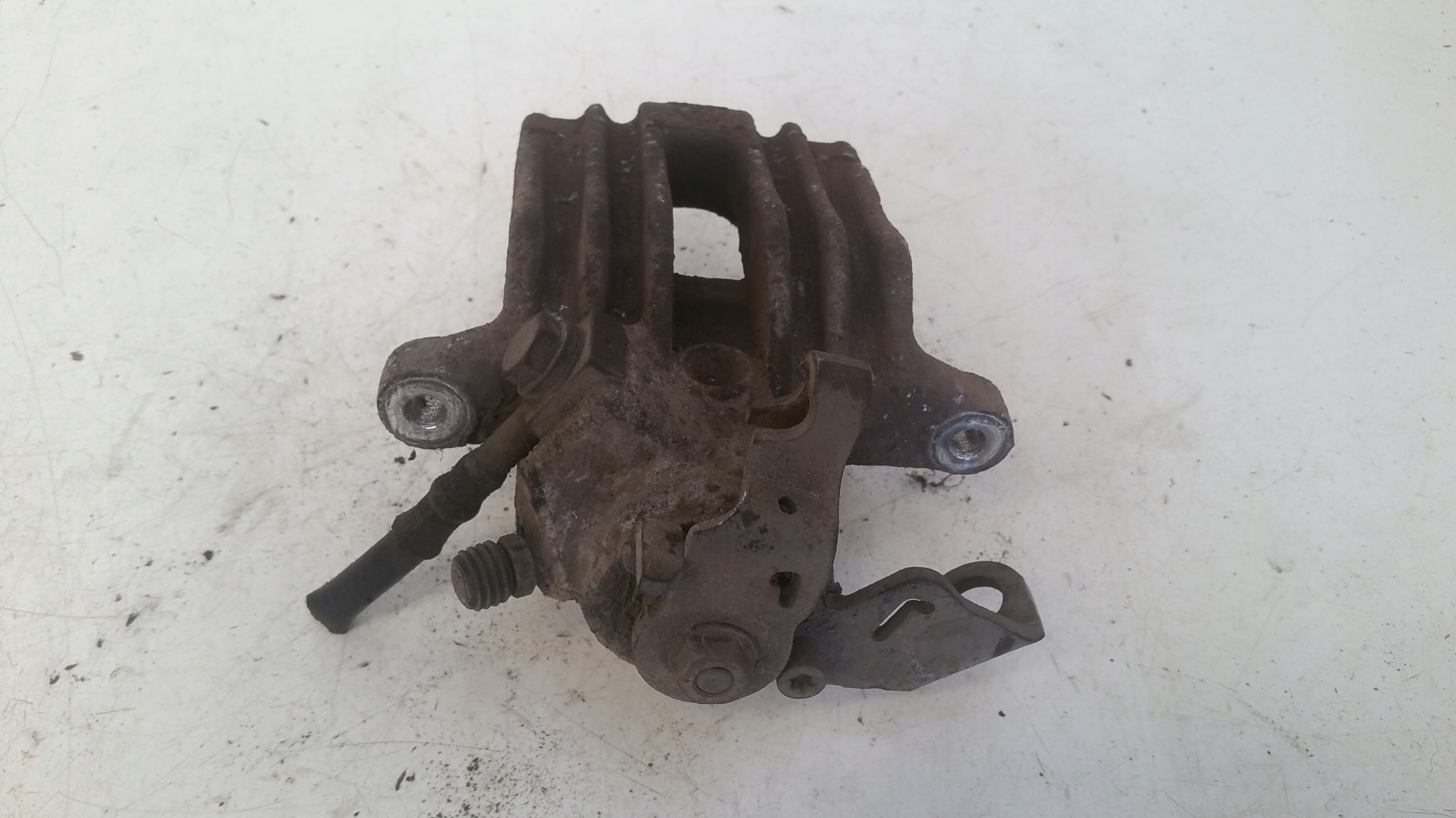 caliper right rear part Seat Leon and