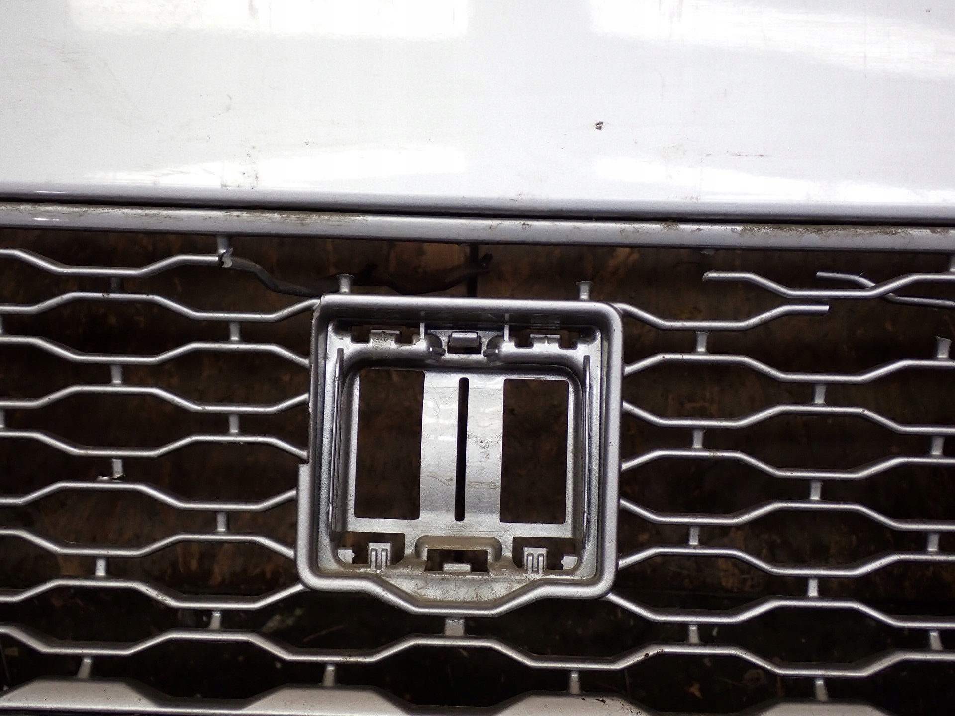 nárazník předek přední VW VOLKSWAGEN CADDY 5 V 2K7