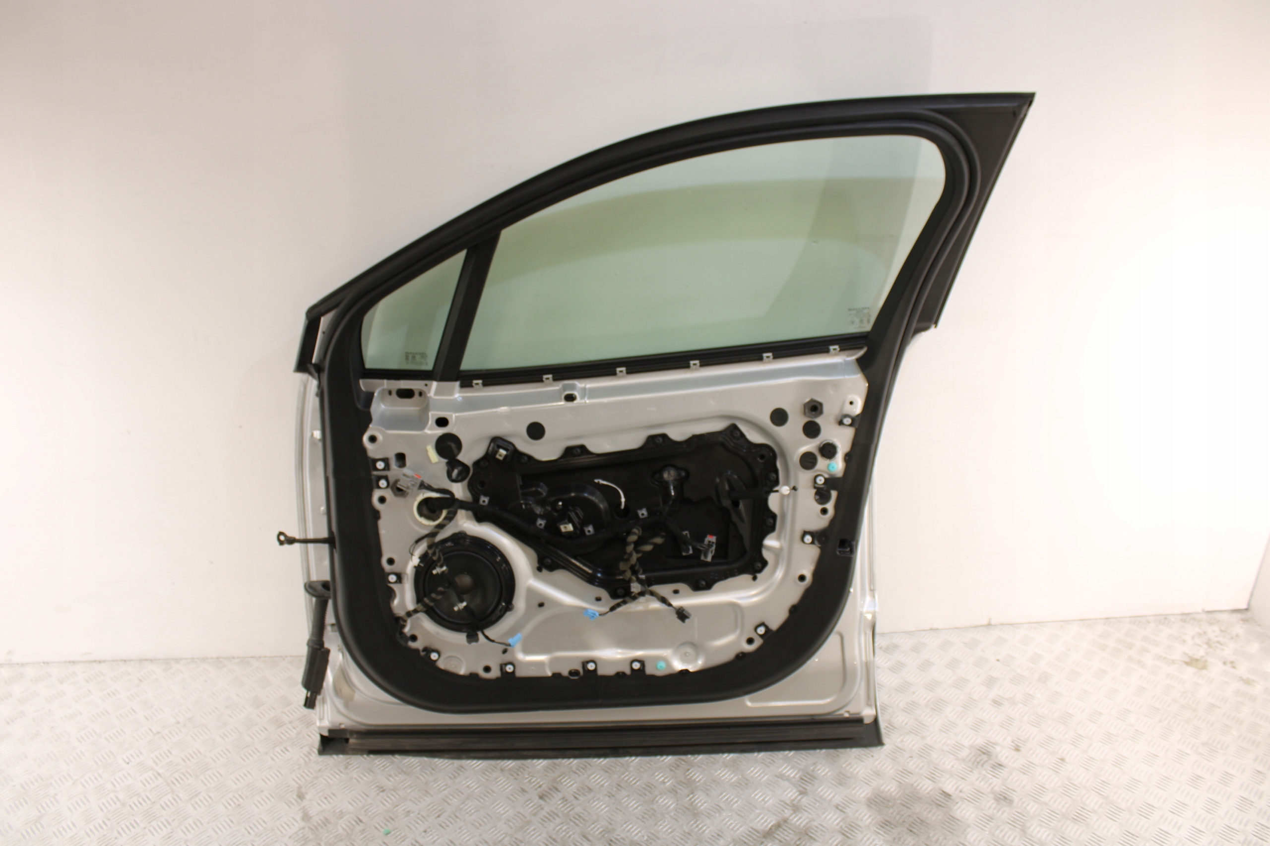 door right front right front complete JAGUAR and-PACE X590 EV400