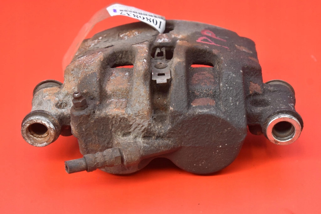 caliper brake right front IVECO DAILY 6 VI 3.0 HPI 170 KM 14
