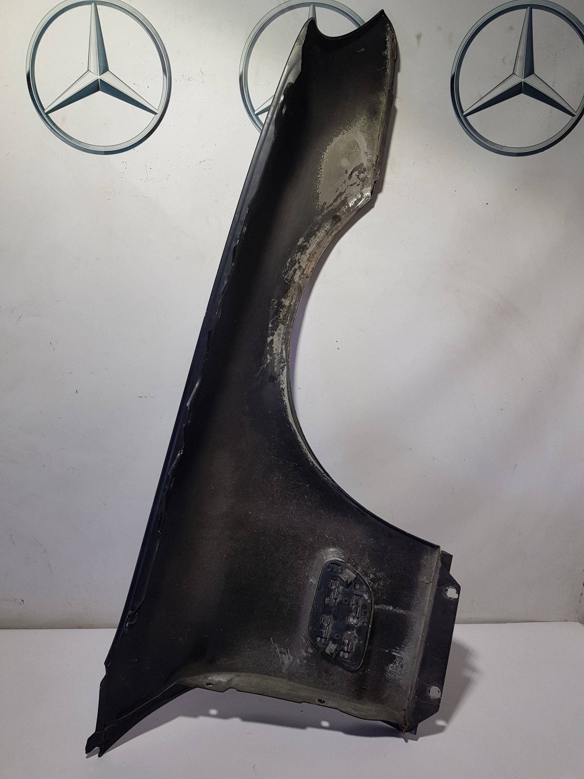 fender front left Mercedes SL R230 W230 197 C197