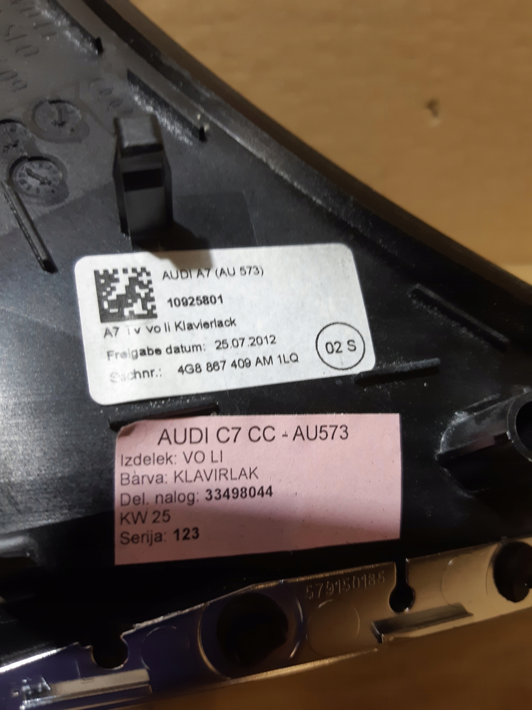 AUDI A7 4G lišta DEKOR dvere ľavý predok 4G8867409AM