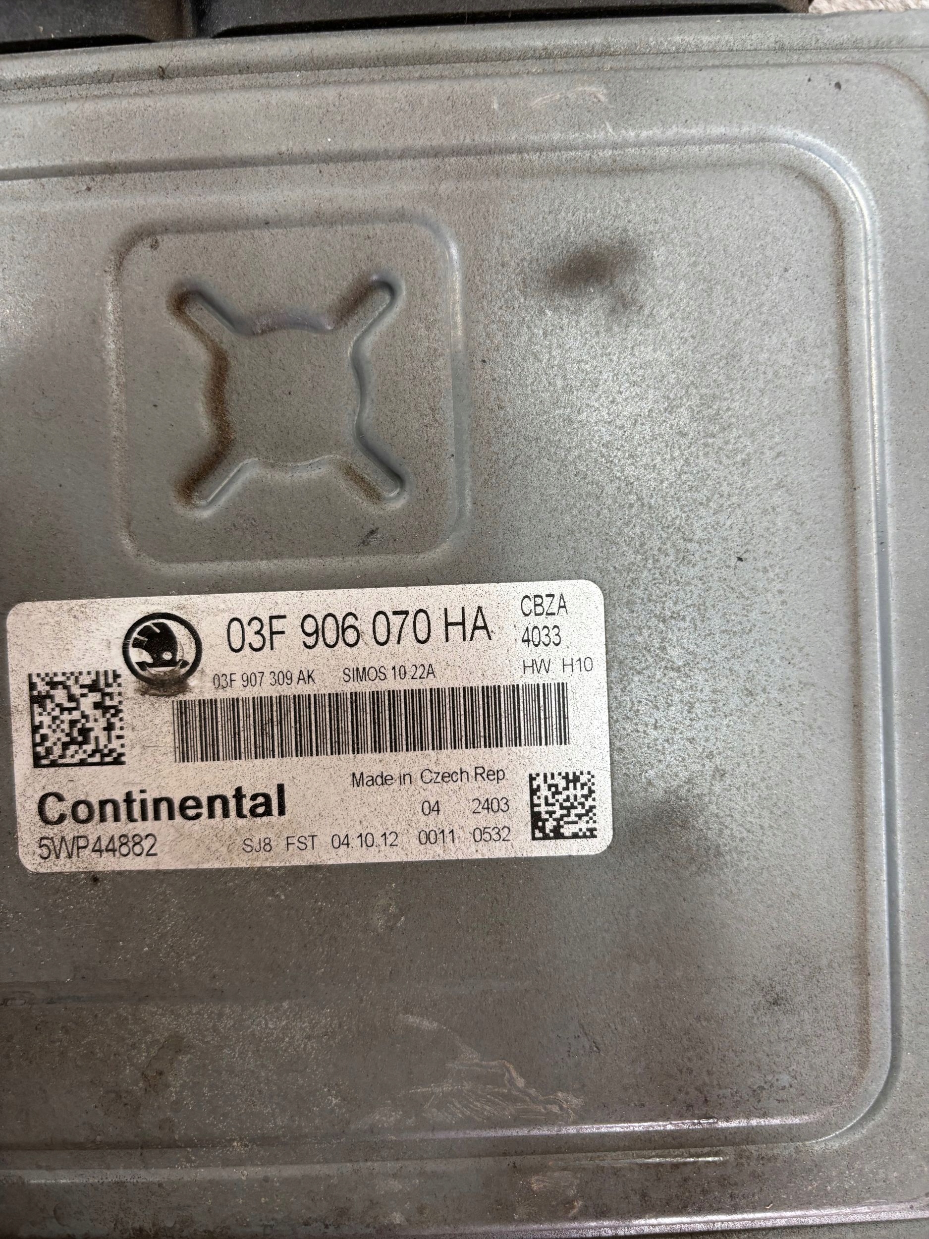 control unit of the engine 1.2 TSI 03F906070HA SKODA RAPID