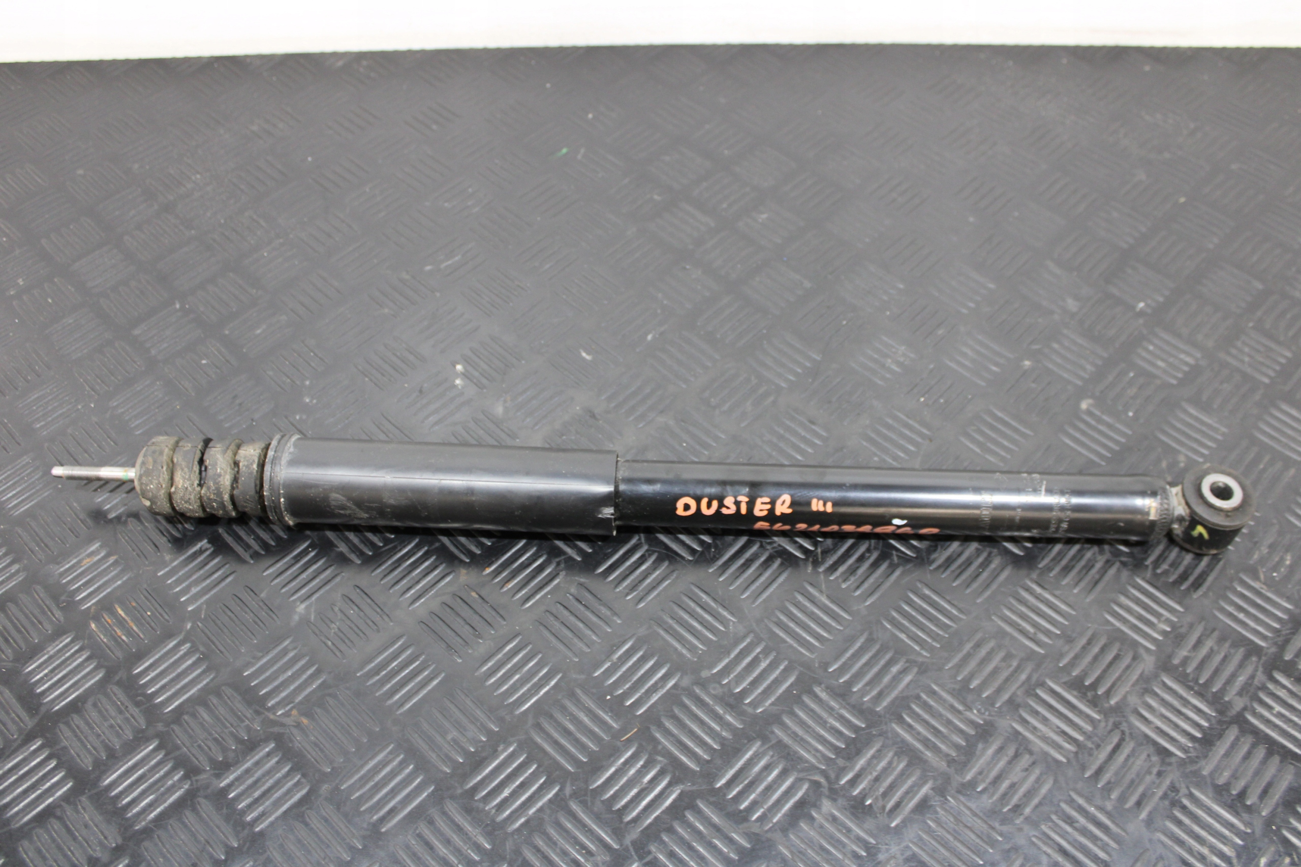 Stoßdämpfer heck 562103986R DACIA DUSTER III 3 2024