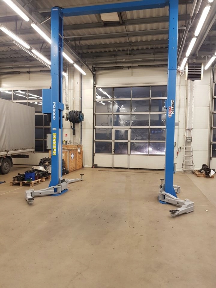 NORTEC Podnośnik PD8000 lamane ramiona 8 ton Zasilanie 380 V