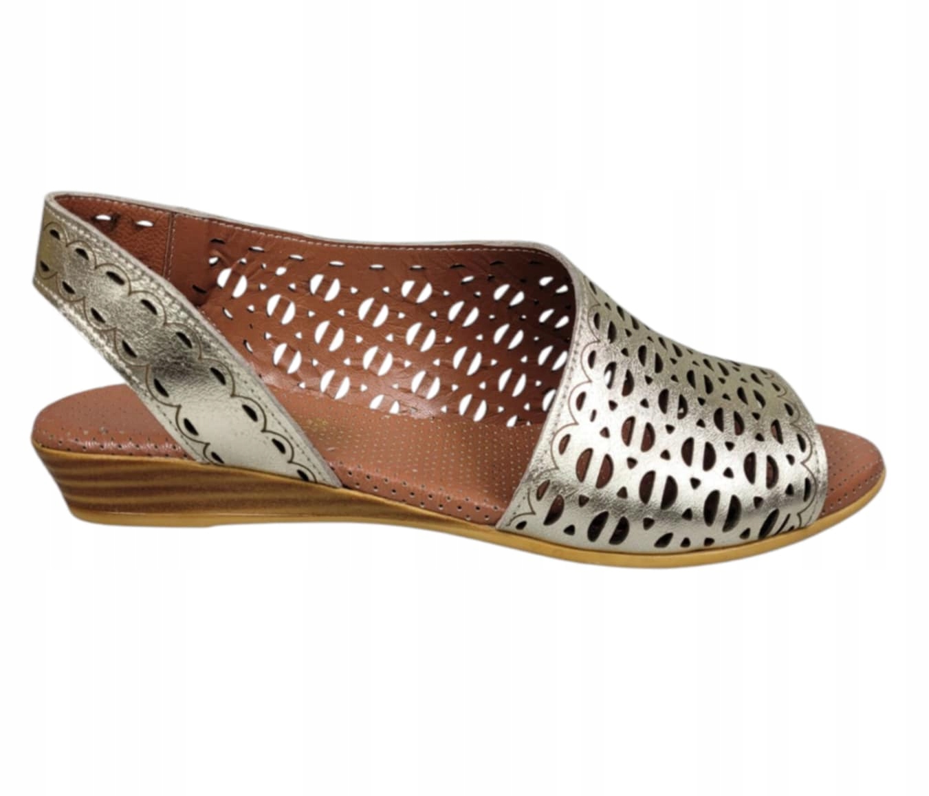 Artiker Ažurové Sandály Plochý Podpatek 56C2551 Zlaté vel. 36