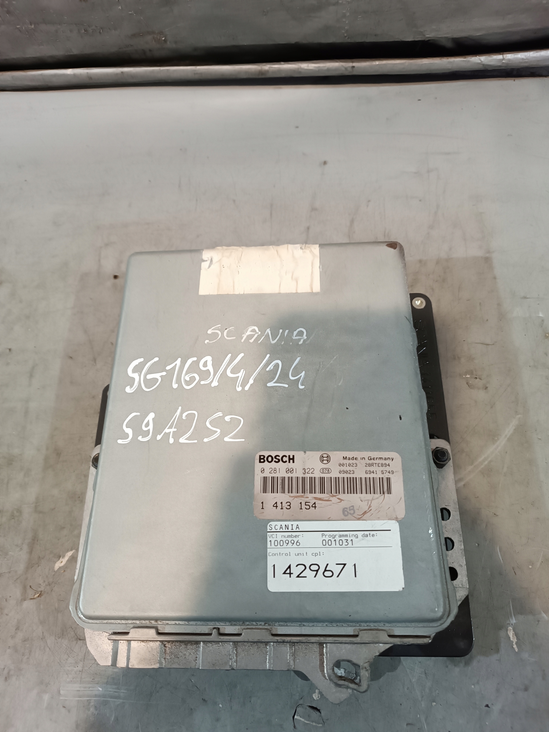 control unit SCANIA 0281001322 1383003 0 281 001 322