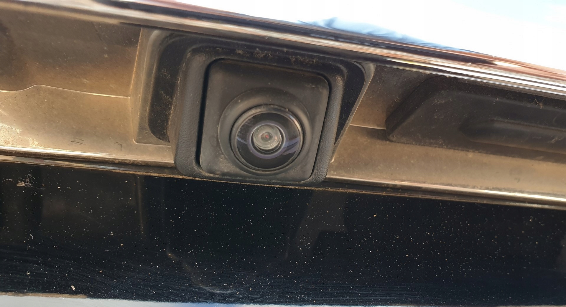 TYLNA KLAPA BAGAŻNIKA KAMERA RENAULT ESPACE V LIFT Strona zabudowy tył