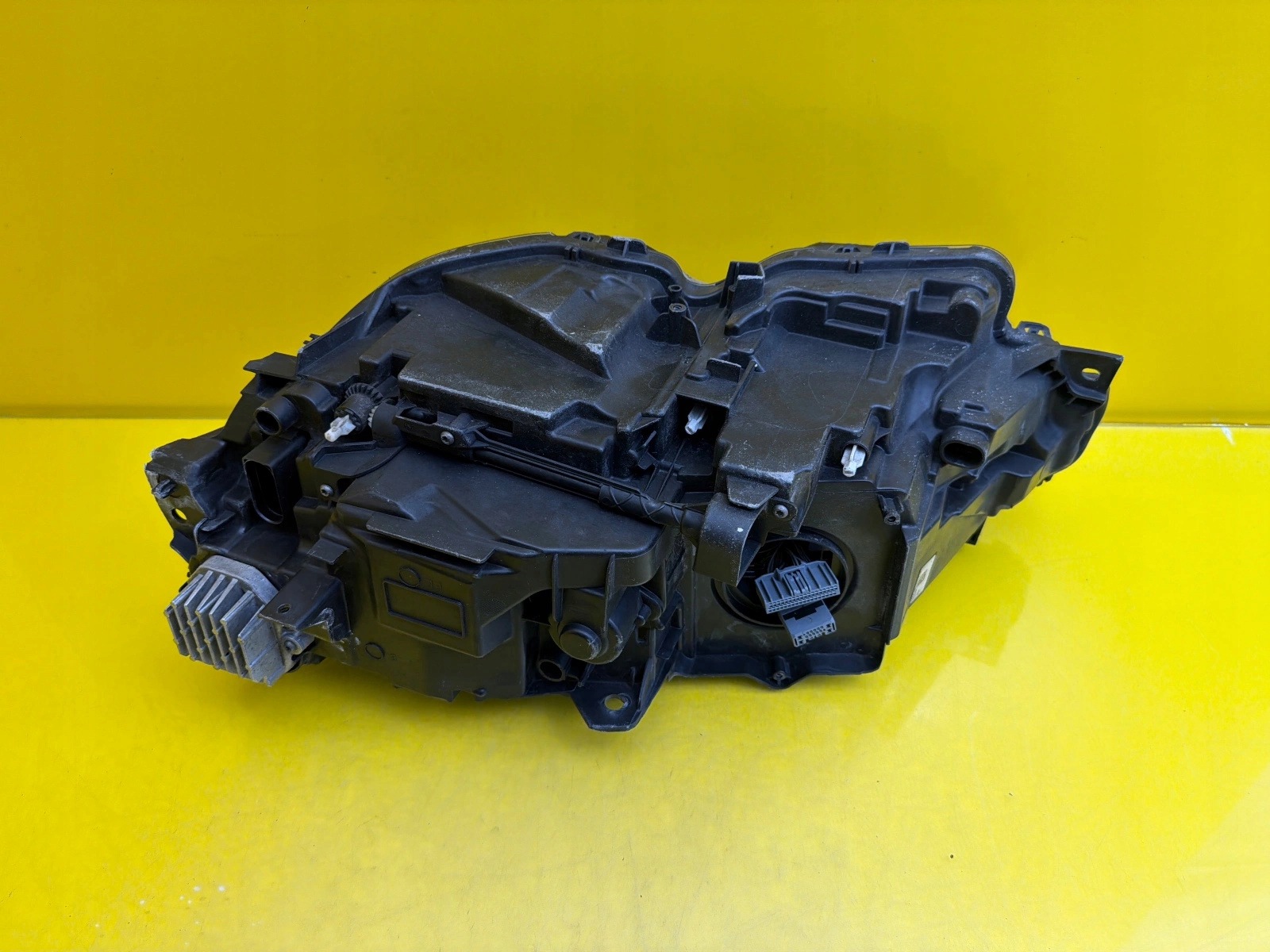 light right front Volvo V90 S90 Mid Led 31655199
