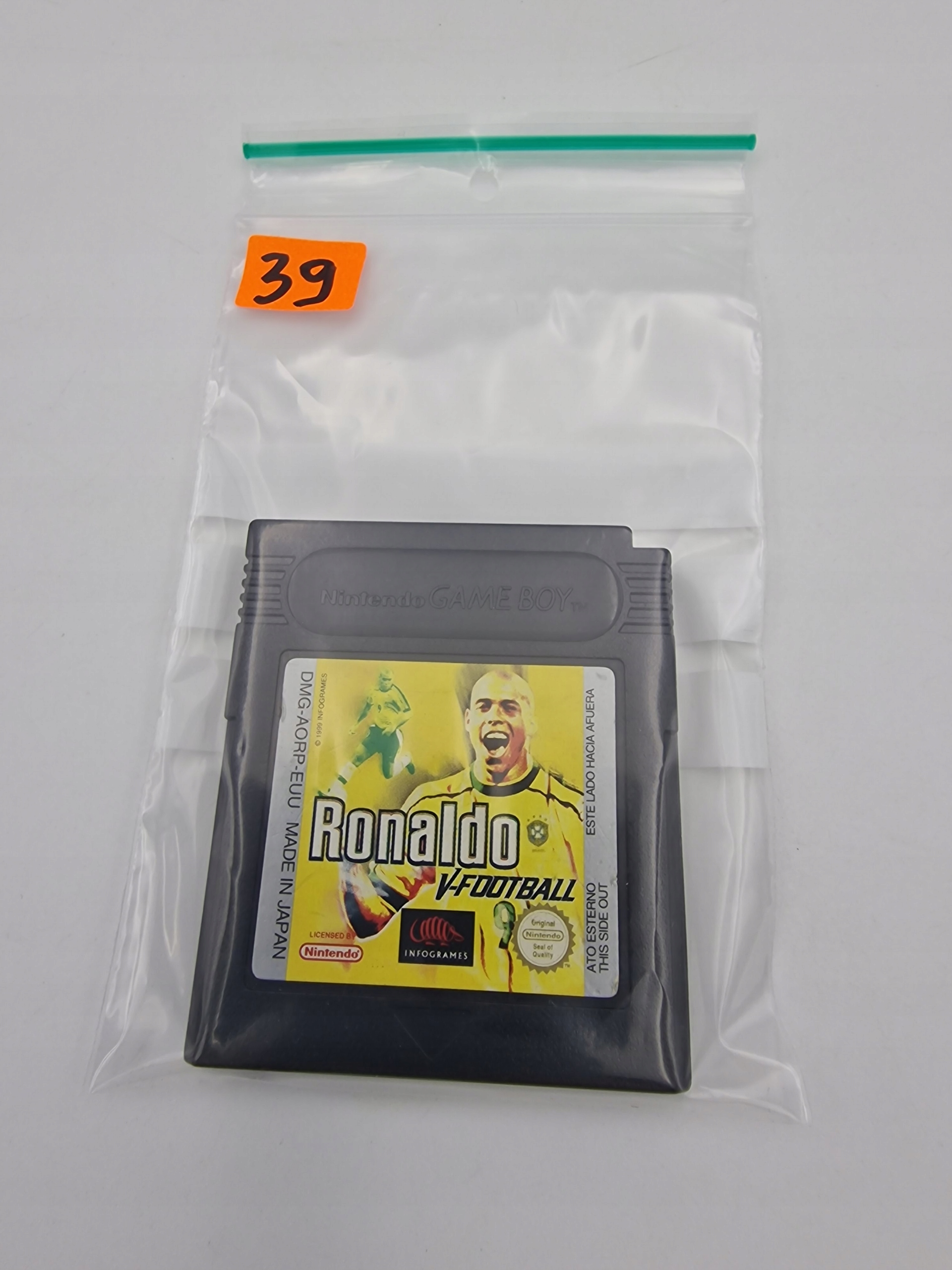 GAME BOY RONALDO V-FOOTBALL ORYGINAŁ Producent Nintendo