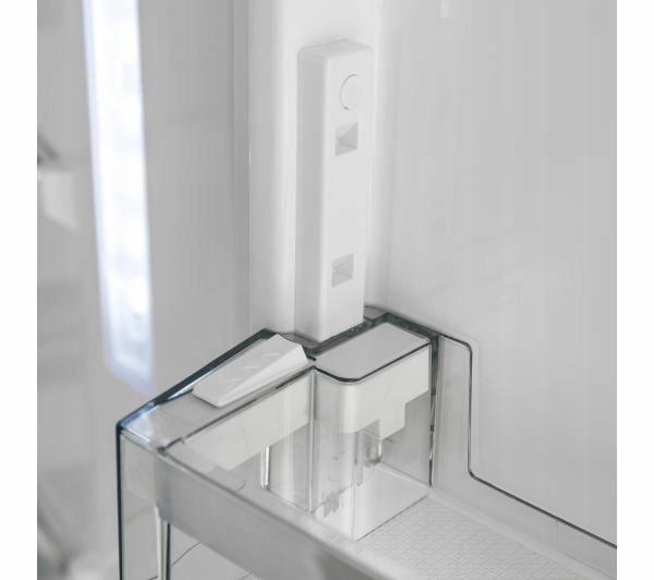 Lodówka Sharp SJ-FBA05DMXLE-EU No Frost 180cm 270L 43 dB Srebrny Marka Sharp