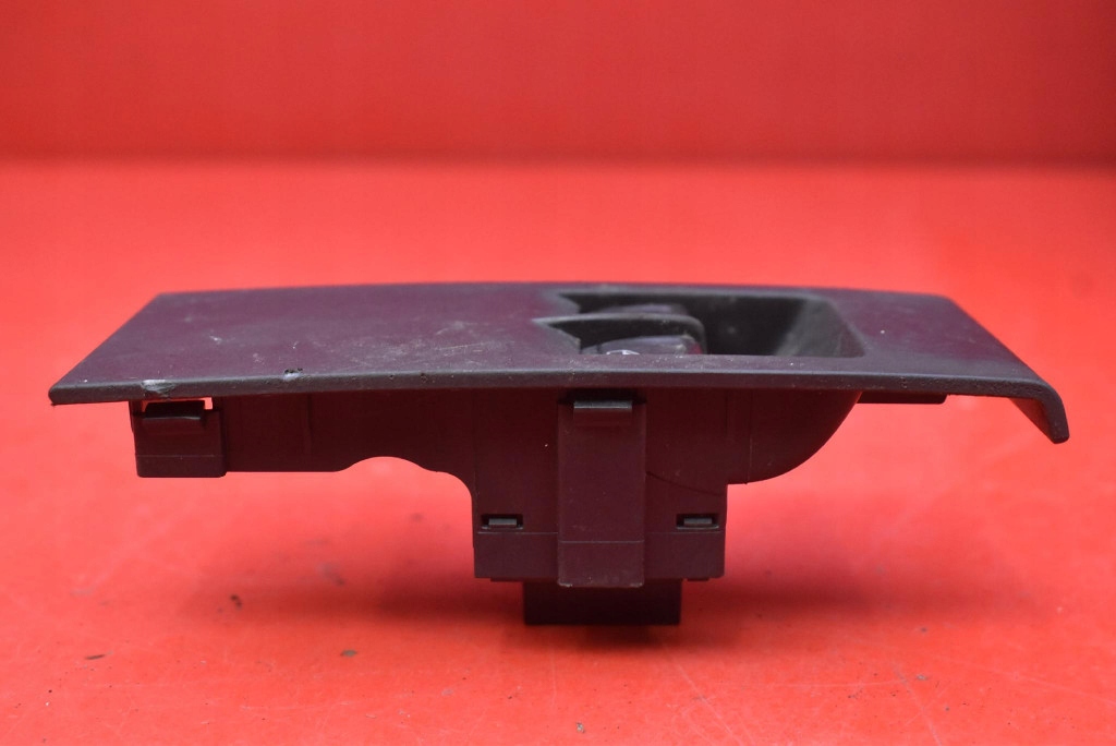 control panel of the window EU 5JB959858B SKODA RAPID 5D HB 12-17