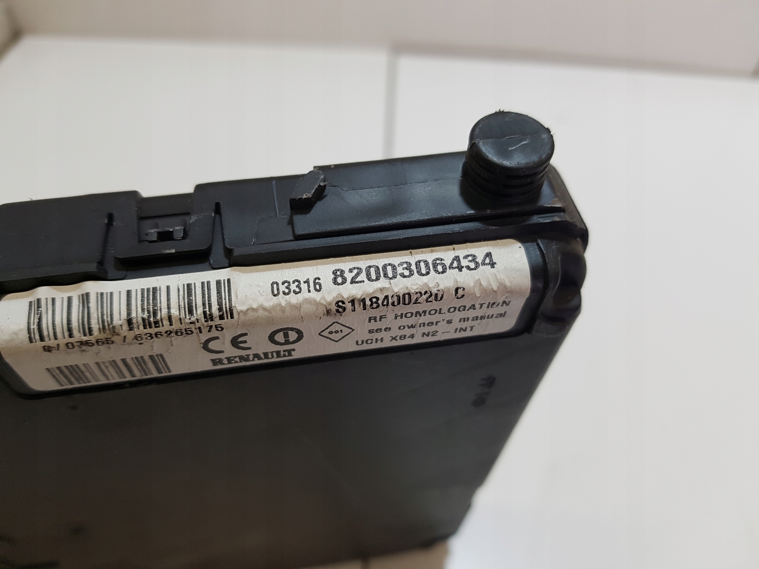 Module UCH RENAULT SCENIC 2 8200306434