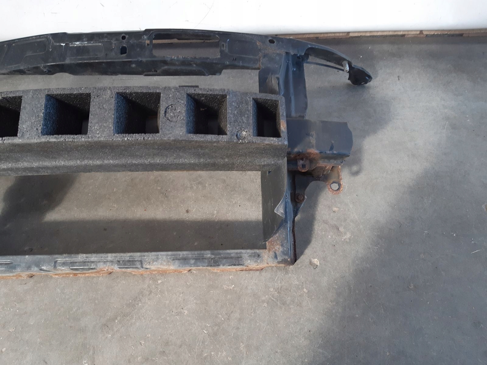 support panel for radiators pillar iron Skoda Roomster 1,9 TDI