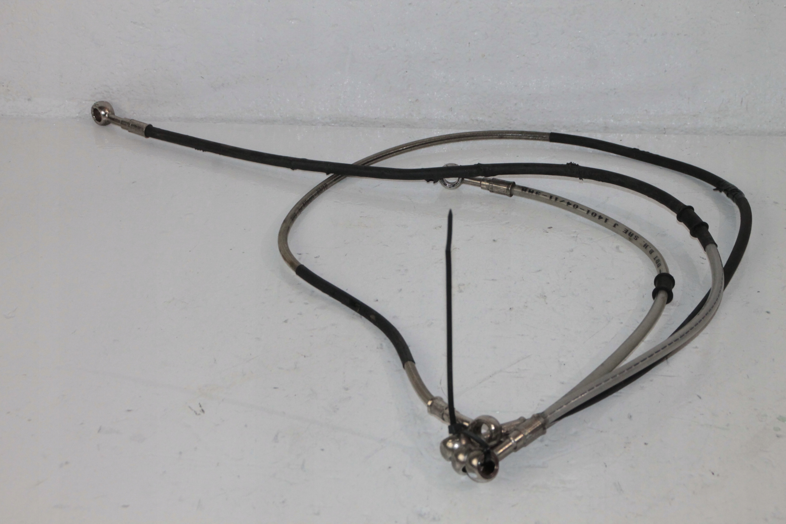 DS1098 06100 - DUCATI STREETFIGHTER 1098 848 ТОРМОЗНЫЕ МАГИСТРАЛИ