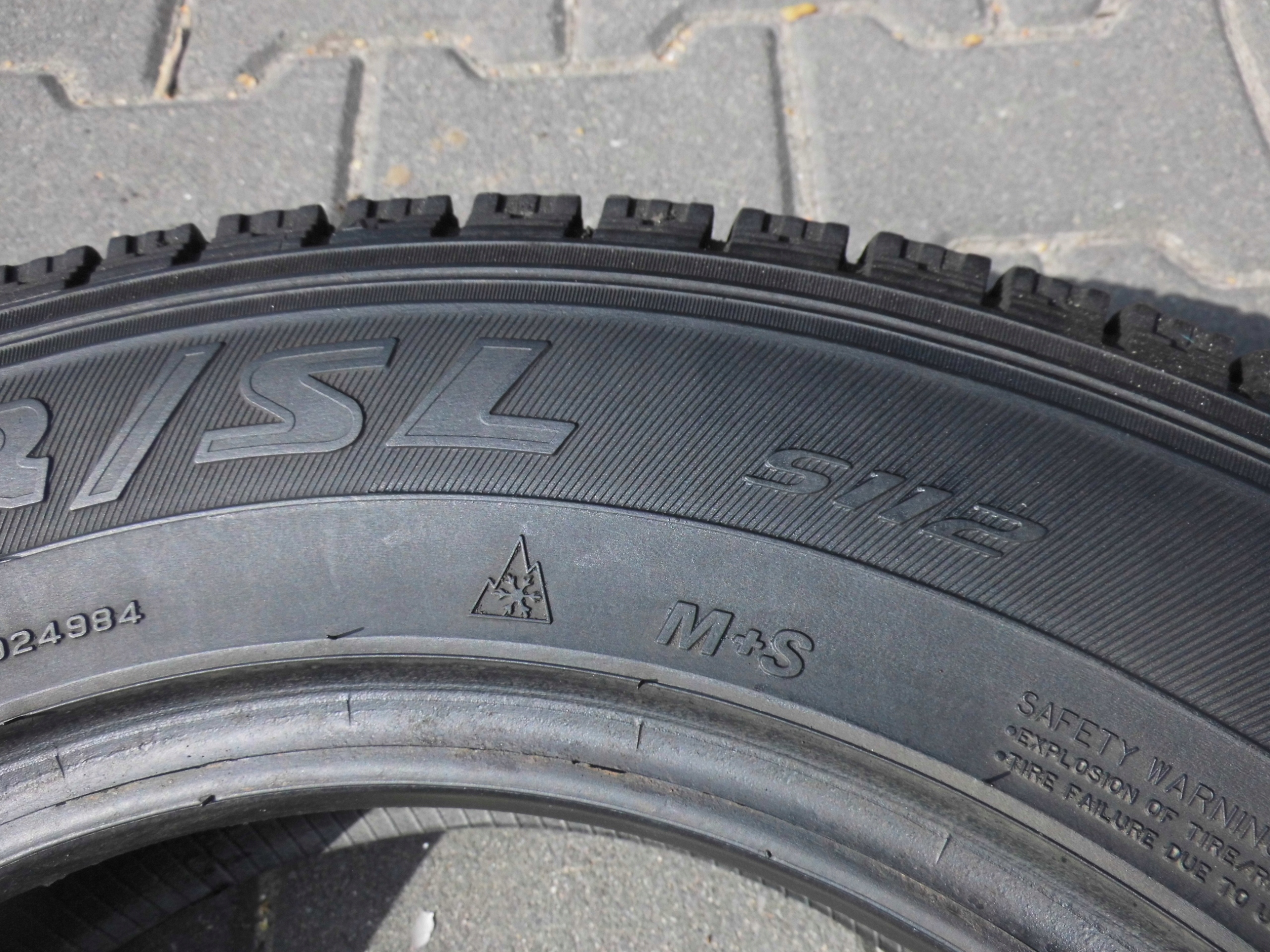 OPONY FALKEN LANDAIR/SL 175/80 16'' 91Q ZIMA Liczba opon w ofercie 2 szt.