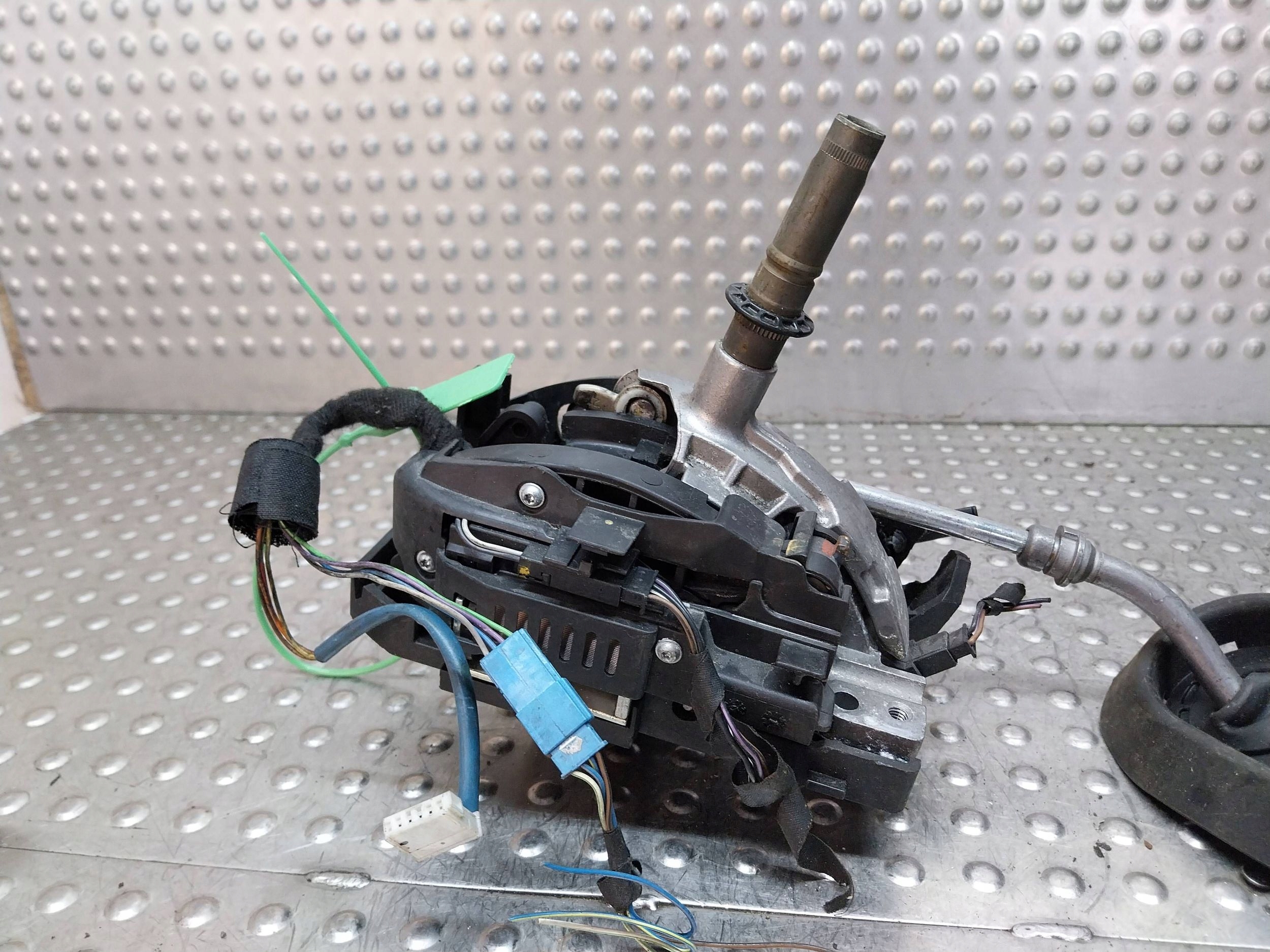 trim gear lever changes of the gear 7580923 BMW E90 E91 E92
