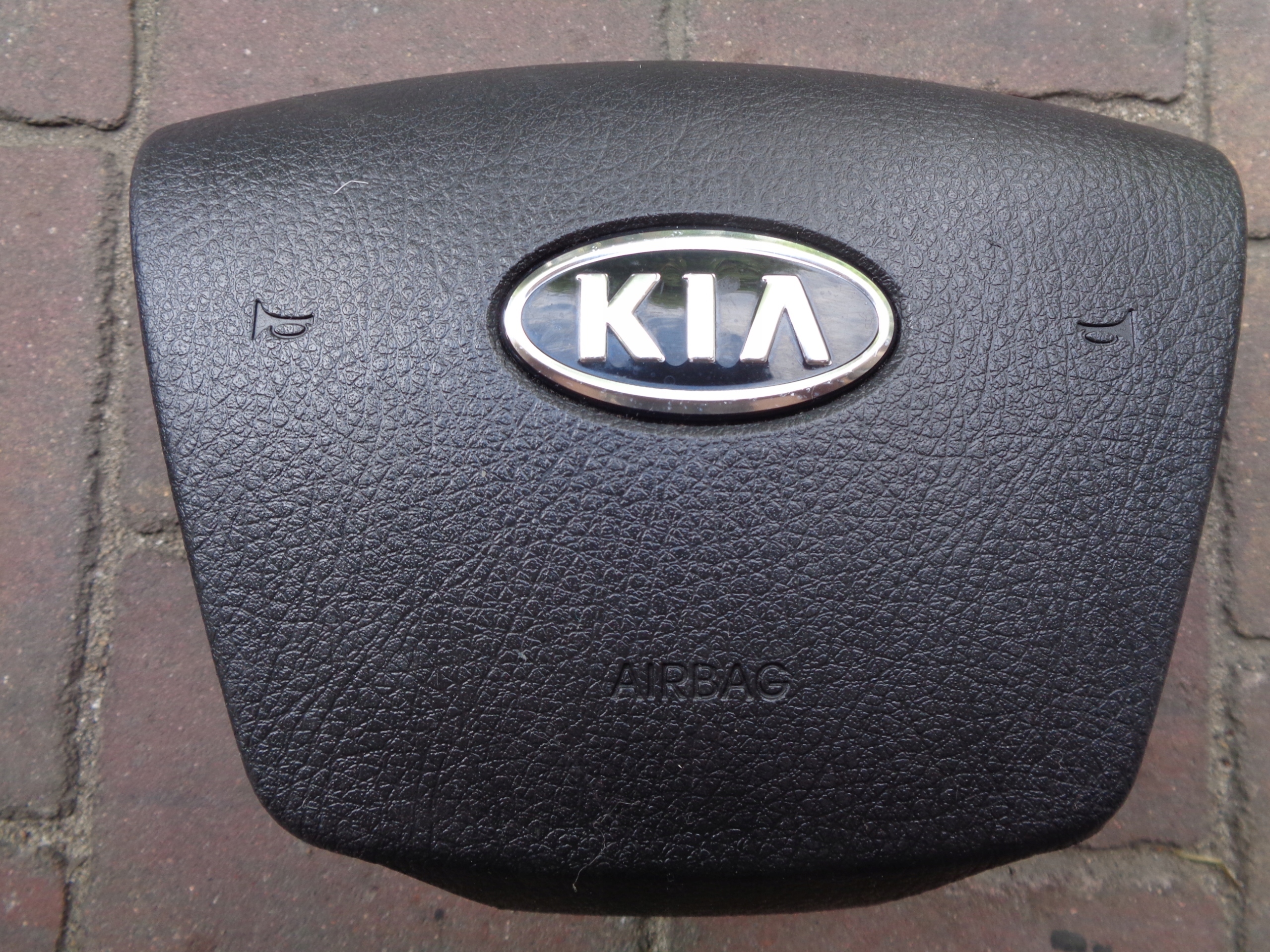 ПОДУШКА БЕЗОПАСНОСТИ ВОДИТЕЛЯ KIA SORENTO II