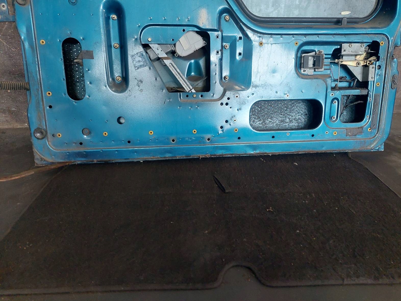 trunk door boot LAND ROVER DISCOVERY and